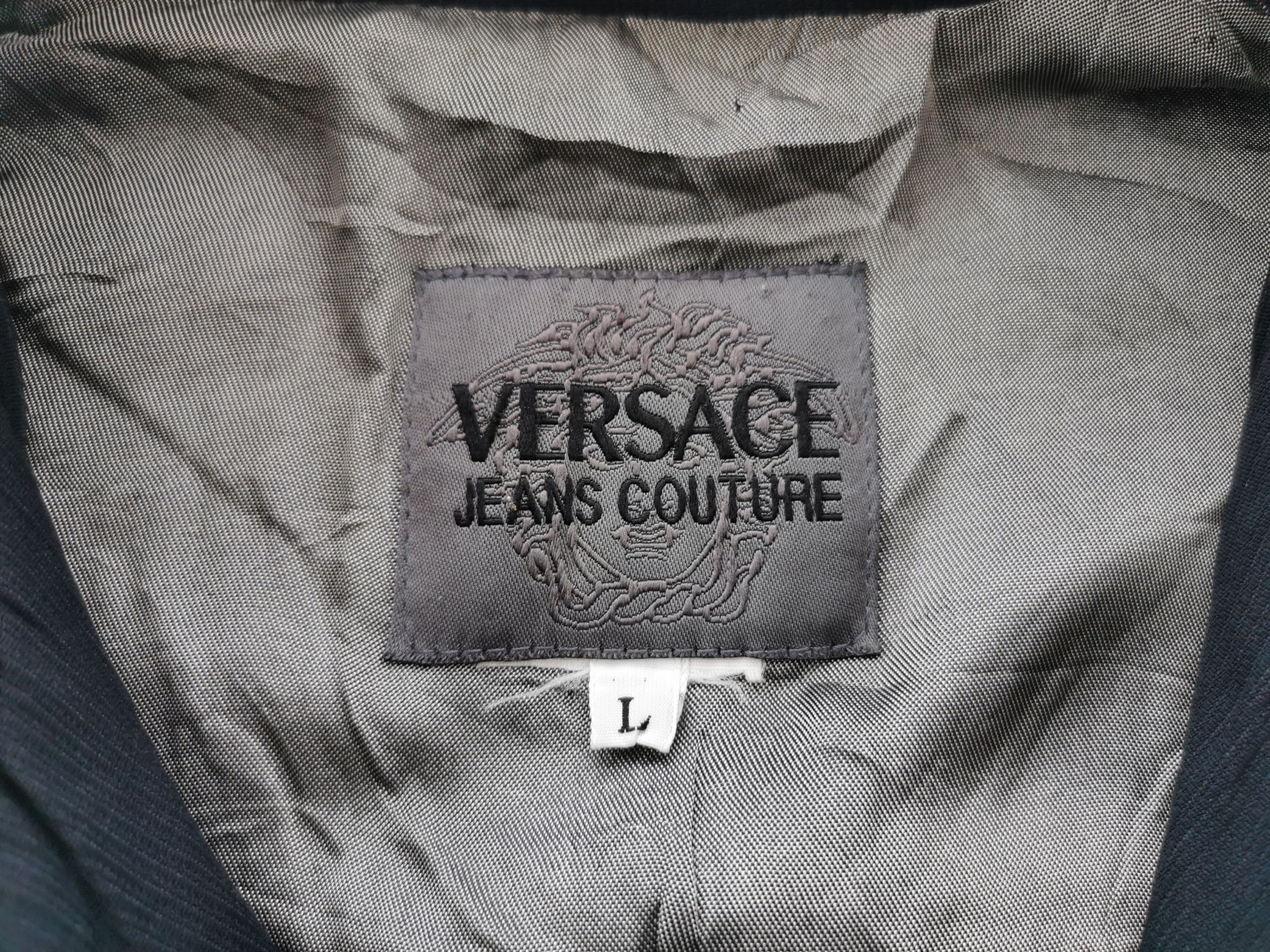 Versace Vintage 90s Versace Button Shirt Made In Italy Size M Size US L / EU 52-54 / 3 - 4 Thumbnail