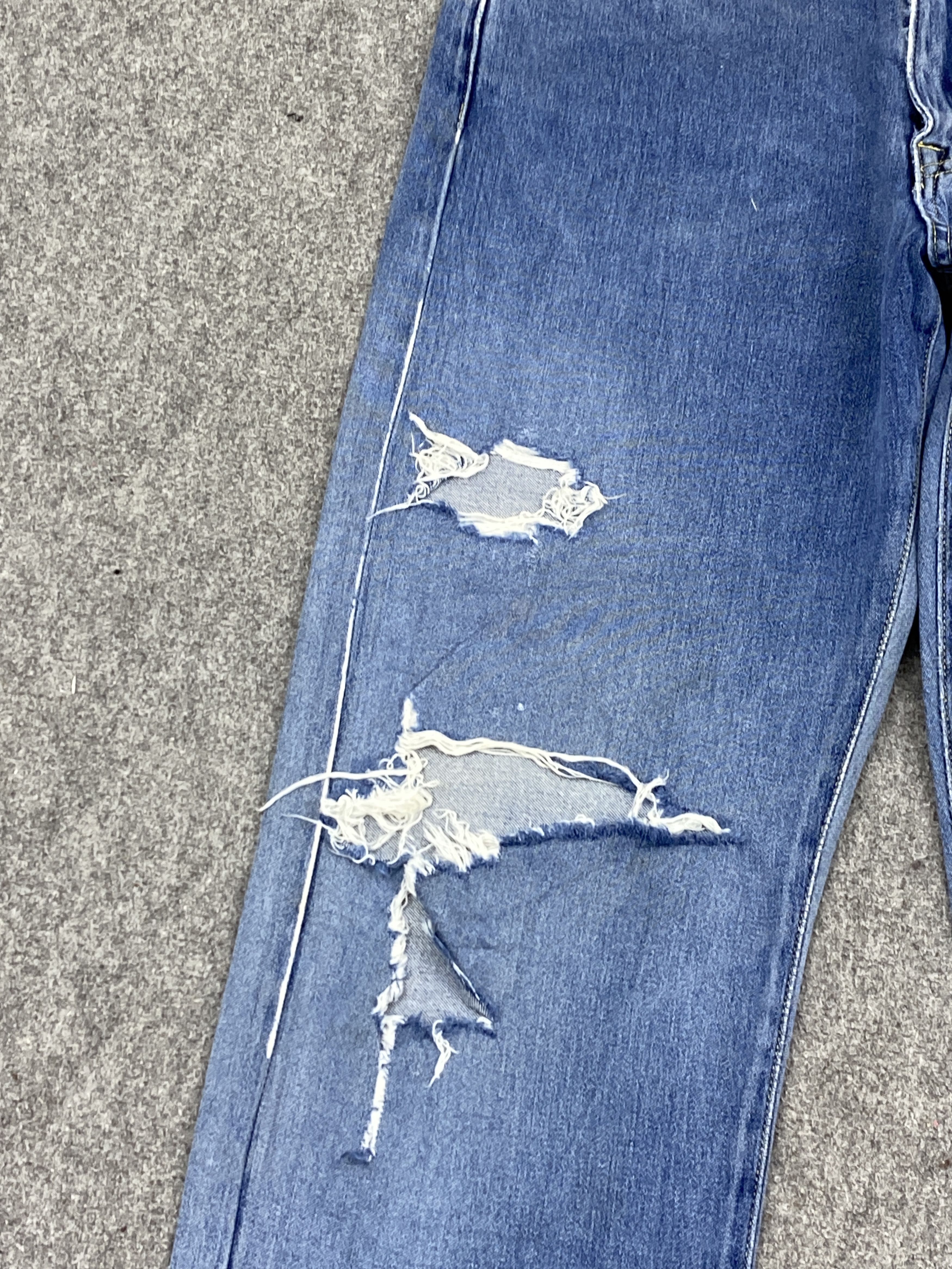 Japanese Brand Vintage Blueway Distressed Faded Blue Jeans DP2746 Size US 28 / EU 44 - 15 Thumbnail