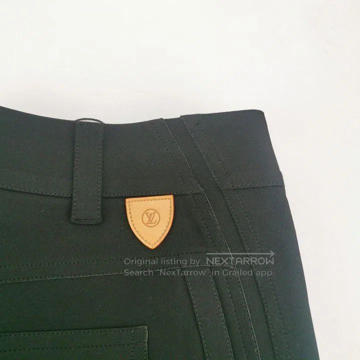 Louis Vuitton Louis Vuitton High-Waisted Zipper Flared Pants. Size US 44 / EU 60 - 6 Thumbnail