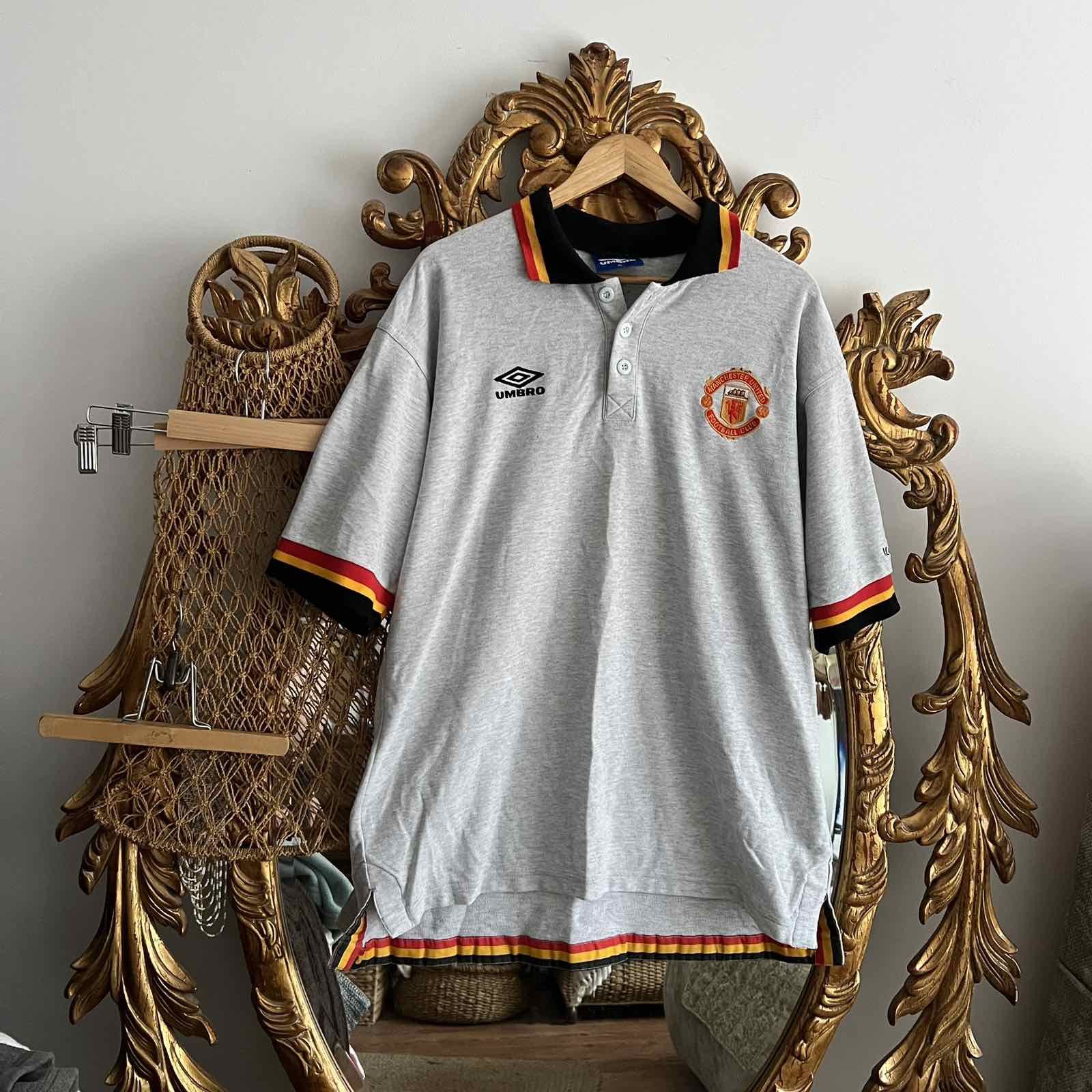 Umbro VTG Umbro Manchester United 90’s cotton polo t-shirt Sz XL Size US XL / EU 56 / 4 - 1 Thumbnail