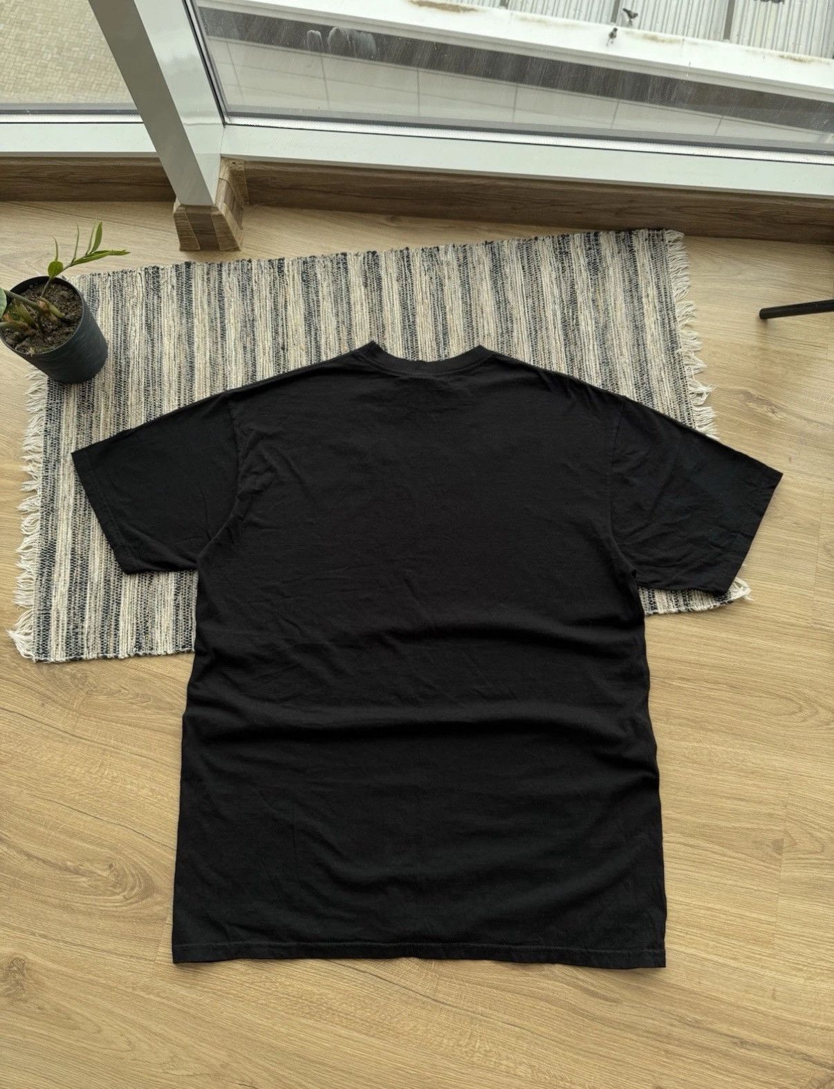 Oakley VINTAGE OAKLEY WORLDWIDE T-SHIRT BLACK Y2K OVERSIZED Size US XL / EU 56 / 4 - 8 Thumbnail