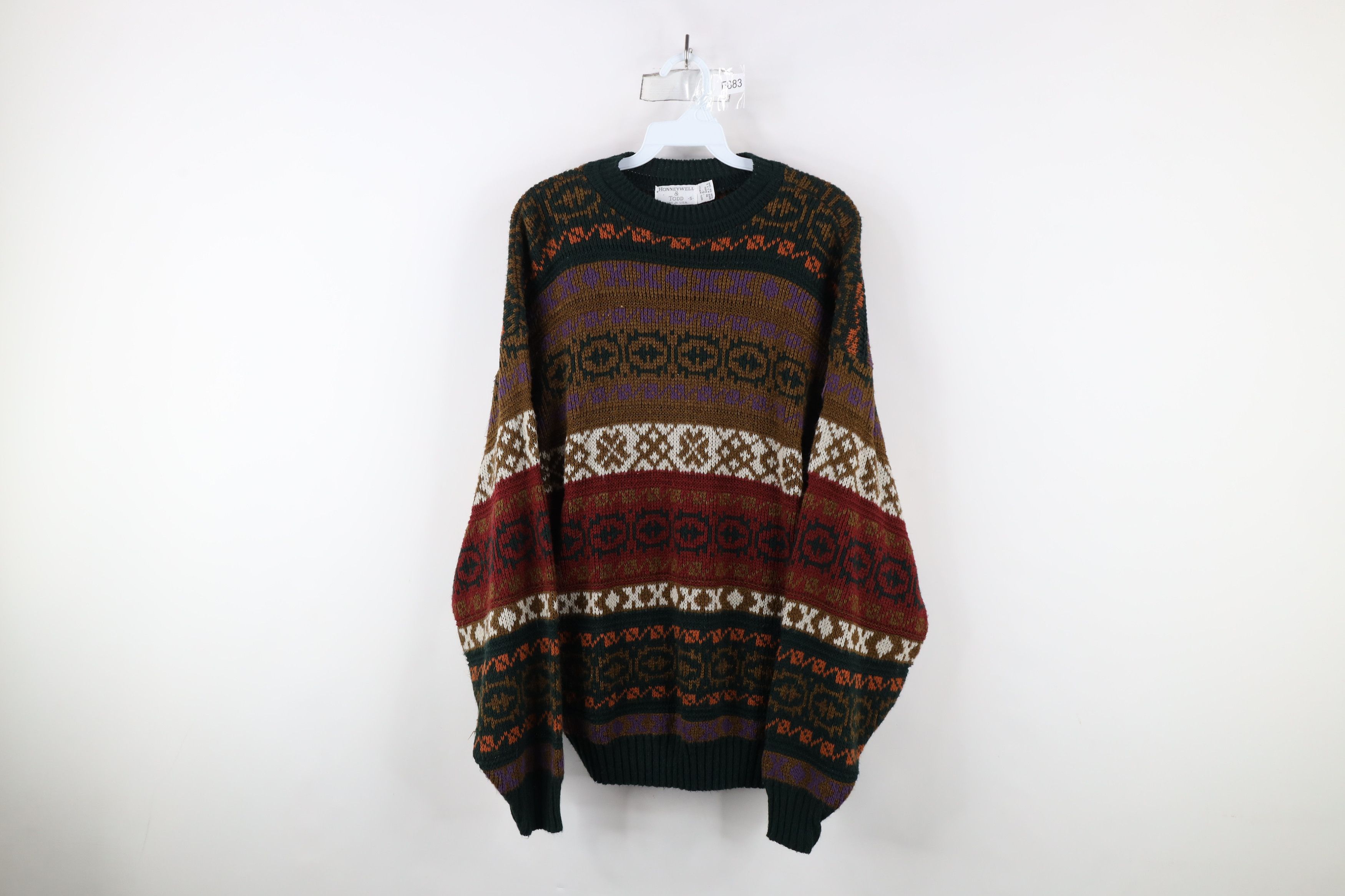 Vintage Vintage 90s Coogi Style Rainbow Fair Isle Knit Sweater USA Size US S / EU 44-46 / 1 - 1 Thumbnail