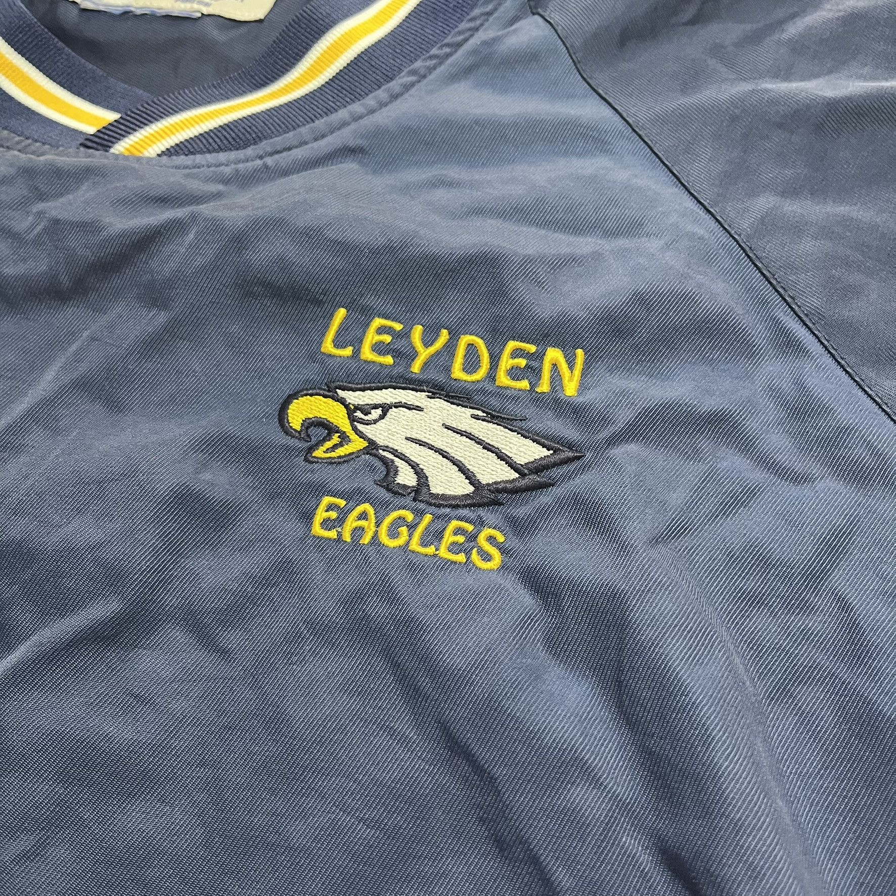 Russell Athletic russell athletic leyden eagles windbreaker Size US L / EU 52-54 / 3 - 2 Thumbnail