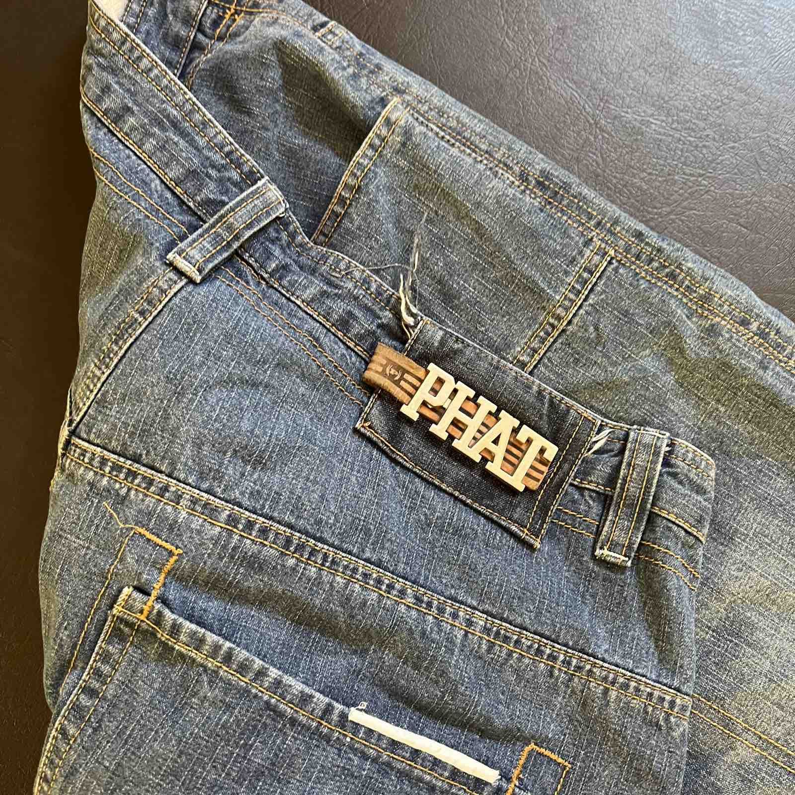 Other VINTAGE BAGGY PHAT FARM BLACK DENIM SKATER JEAN SHORTS JORTS Size US 36 / EU 52 - 4 Thumbnail