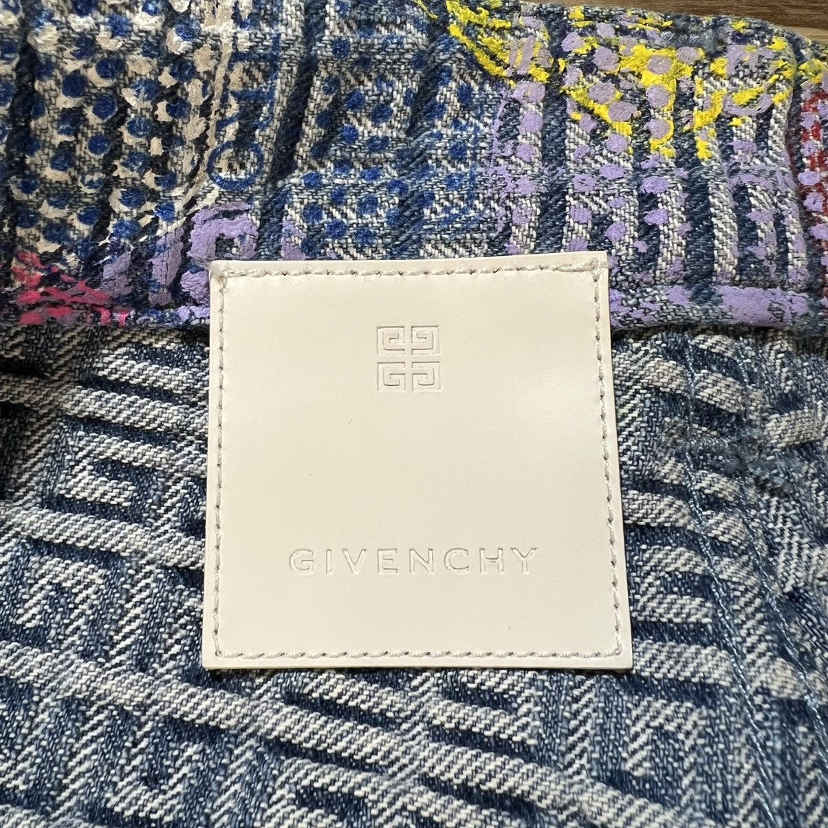 (B).Stroy × Givenchy 4G Monogram Paint Graphic Jeans Size US 33 - 16 Thumbnail