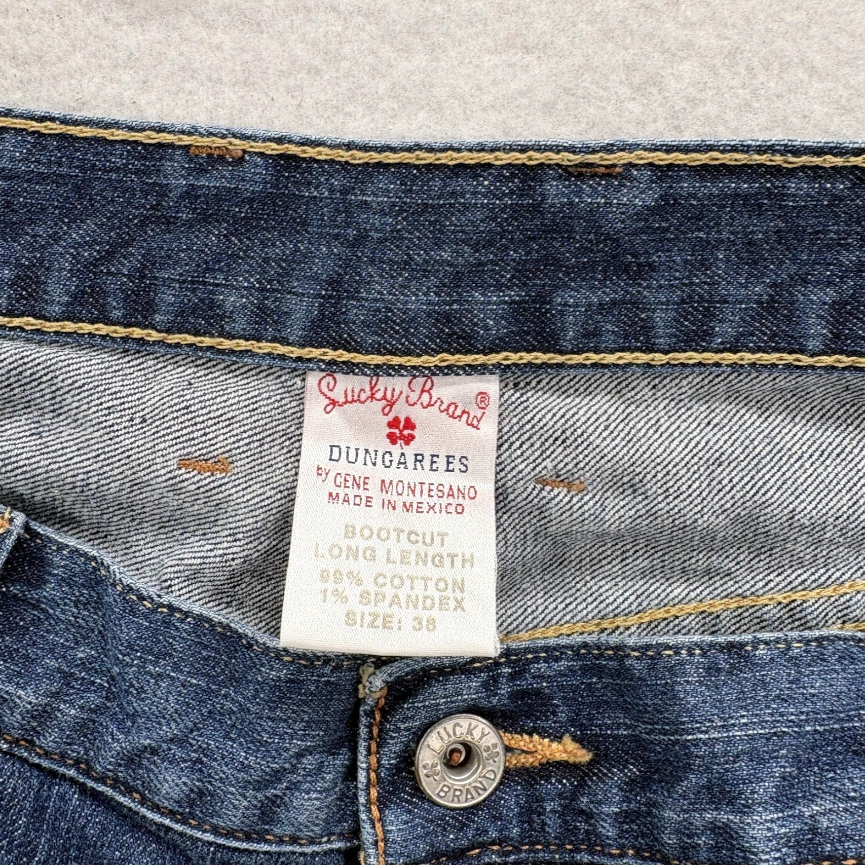 Lucky Brand VINTAGE Lucky Brand Jeans Mens 38x32 Bootcut Blue Medium Wash Relaxed 2002 Y2K Dungarees Smart Marketing Size US 38 / EU 54 - 3 Thumbnail