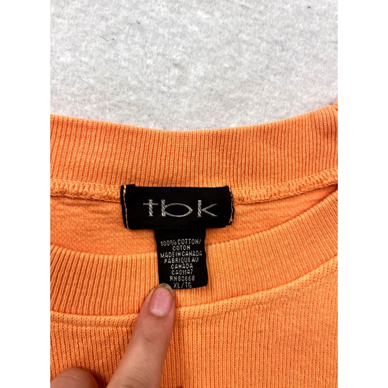 Vintage TBK Orange Crewneck Sweatshirt XL Unisex Adults 100% Cotton Pullover Men Women Women/Mens? Size US XL / EU 56 / 4 - 3 Thumbnail