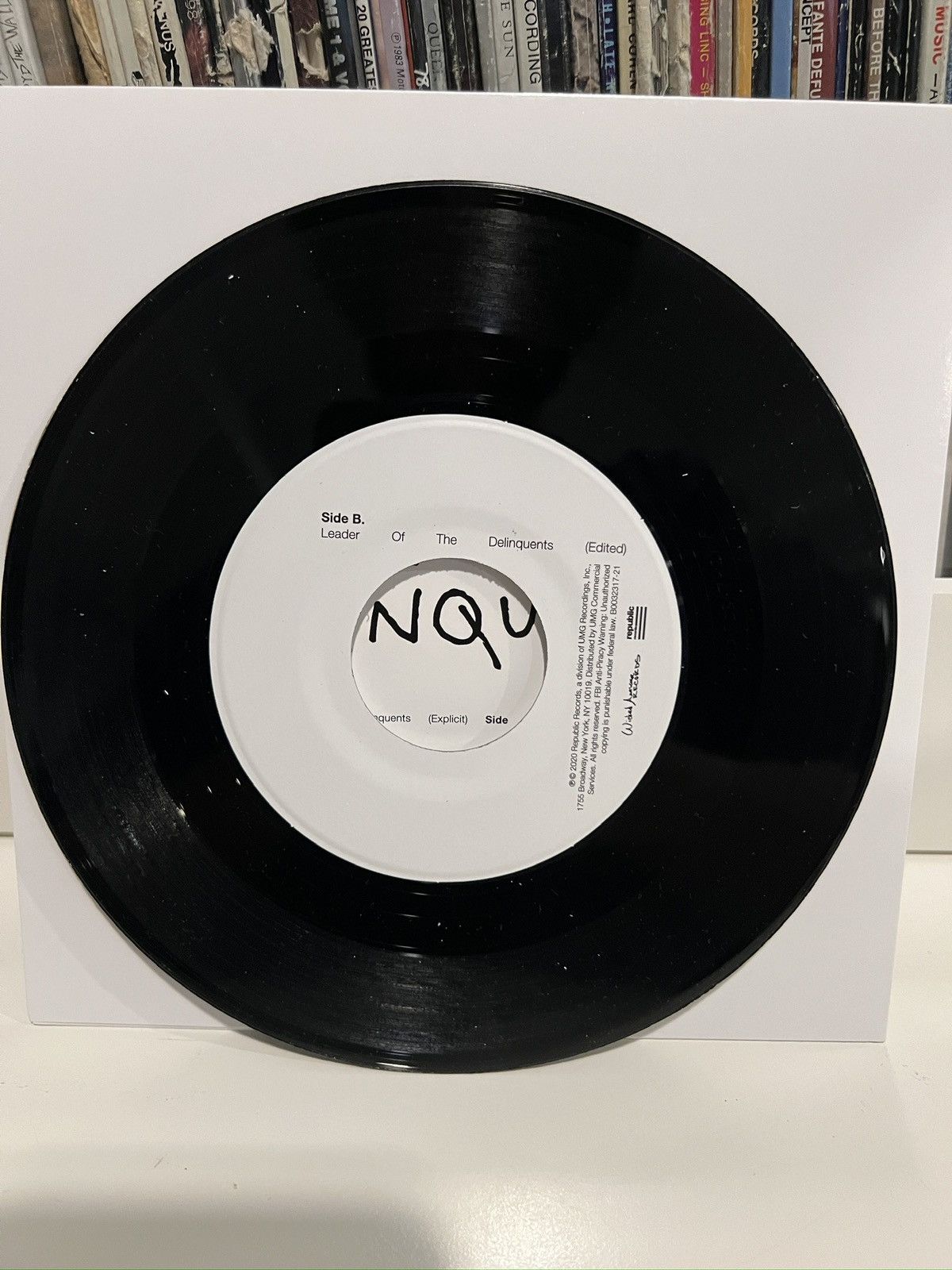 Kanye West × Kid Cudi Leader Of The Delinquents Combo (2x Vinyl + Cassettes) Size ONE SIZE - 6 Thumbnail