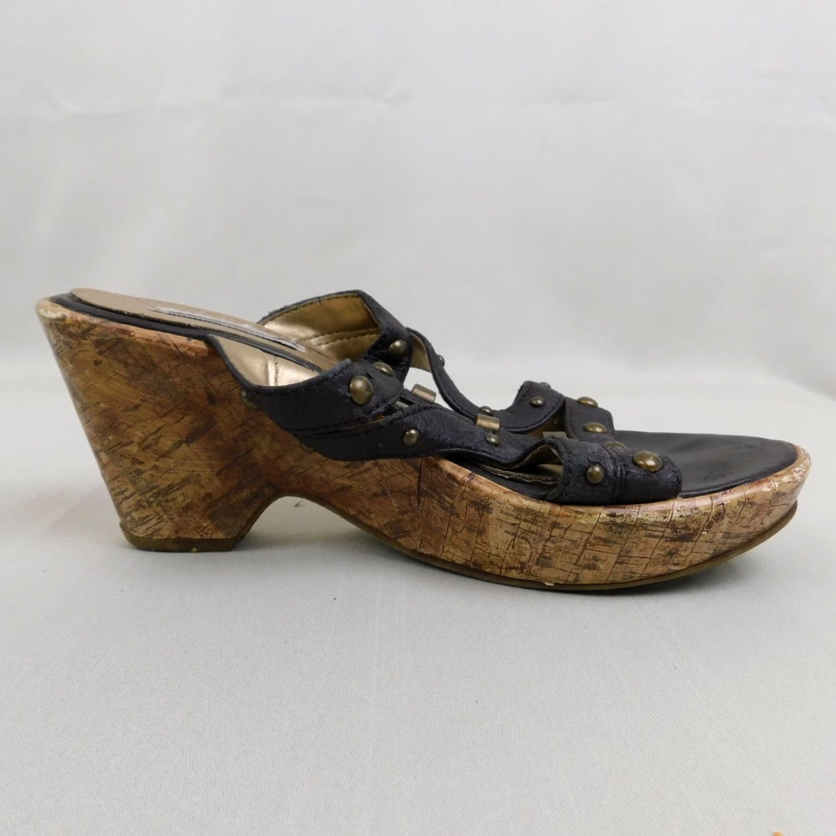 Vintage VINTAGE American Eagle Open-Toe Studded Cork Wedge Platform Sandals 7 Brown Espadrille Womens Size US 7 / IT 37 - 5 Thumbnail