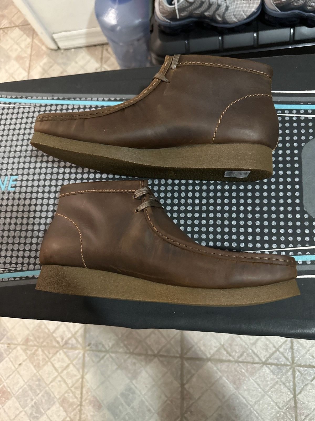 Clarks Wallabee Clark’s Size US 10.5 / EU 43-44 - 2 Thumbnail