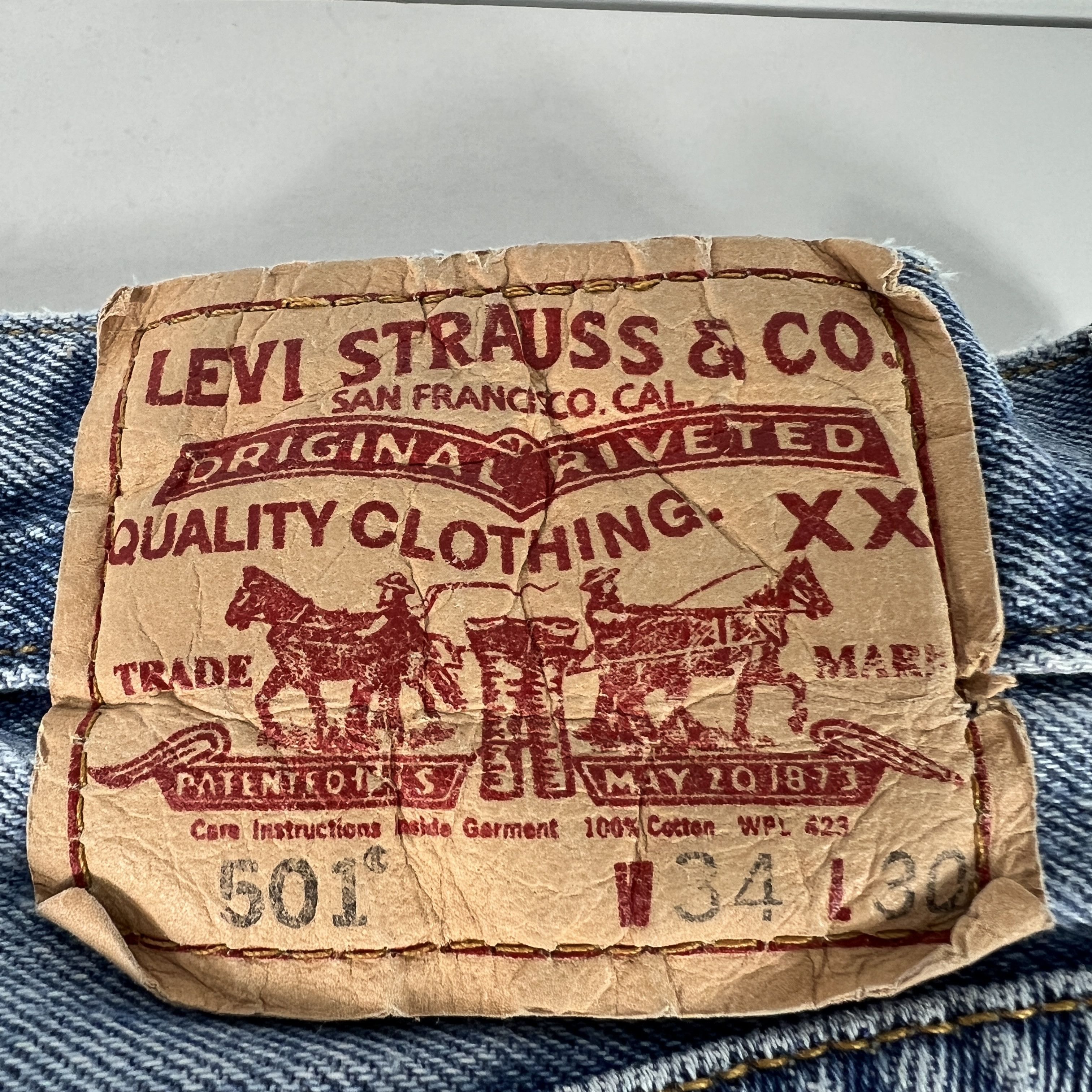 Levi's × Vintage Y2K Levi's Jeans 501 XX Original Straight Blue Faded Denim Size US 34 / EU 50 - 17 Thumbnail