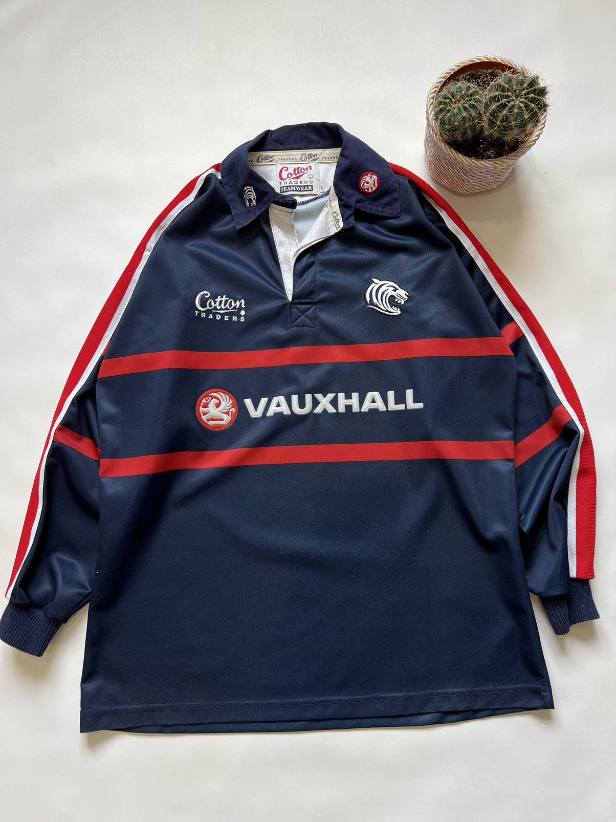 Cotton Traders Vintage Cotton Traders Leicester Tigers 2001 Rugby Shirt Size US XL / EU 56 / 4 - 1 Thumbnail