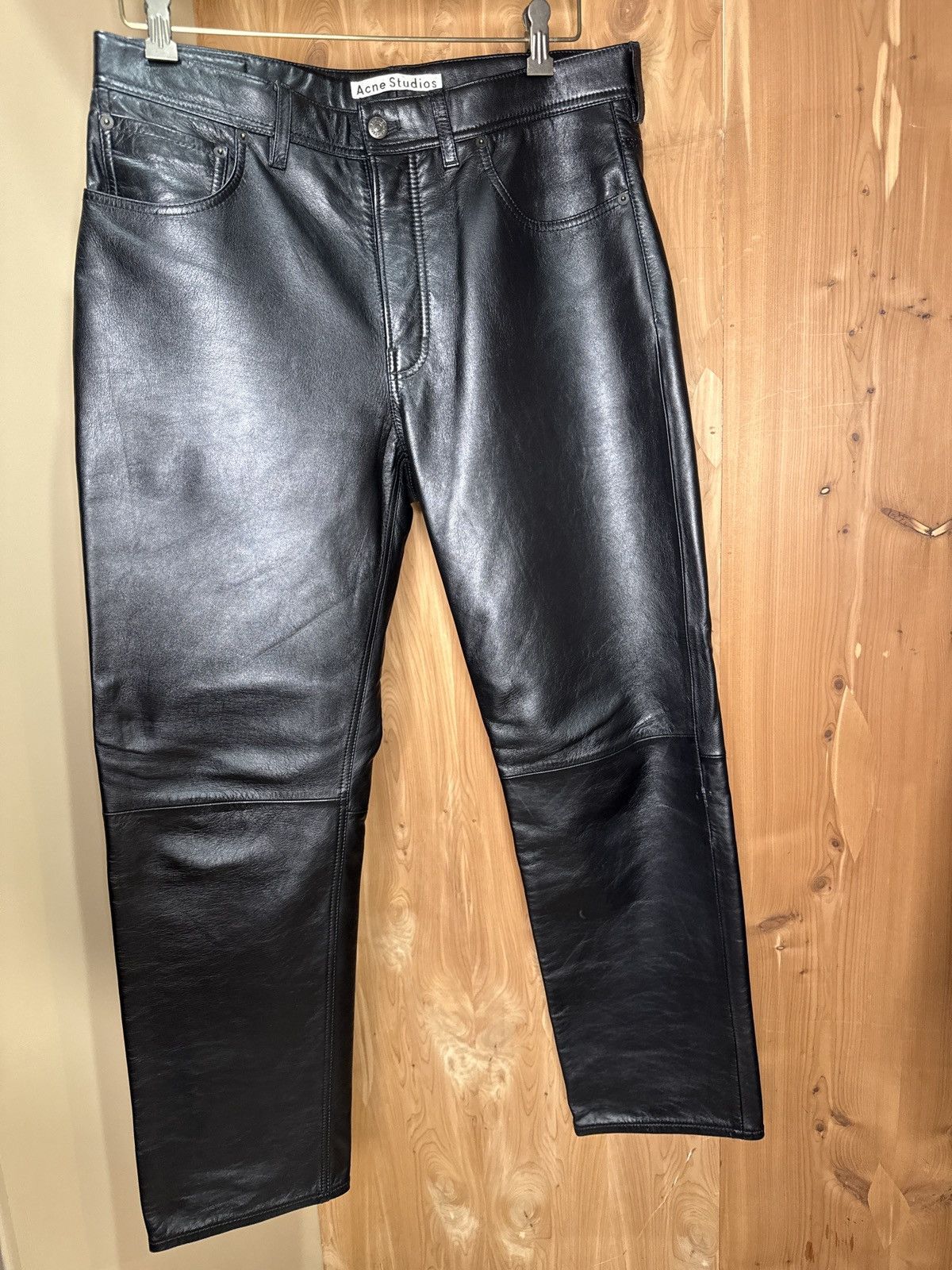 Acne Studios Acne Studios black leather pants Size US 34 / EU 50 - 1 Thumbnail