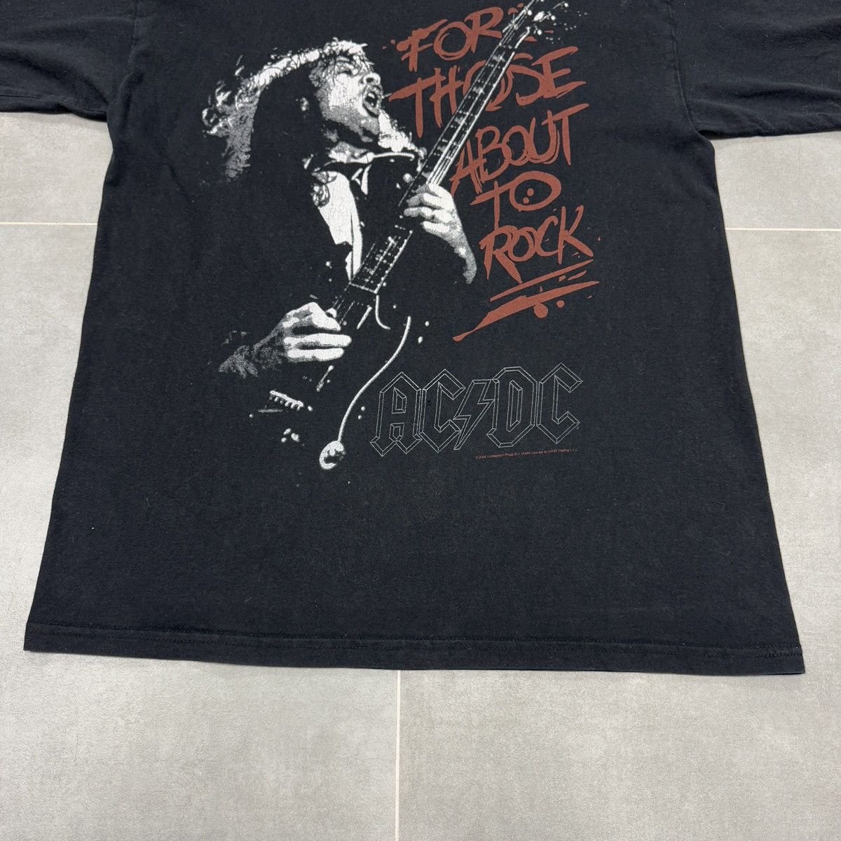 AC/DC × Band Tees × Vintage Vintage AC/DC For Those About to Rock 2004 T-Shirt Size M Size US M / EU 48-50 / 2 - 4 Thumbnail