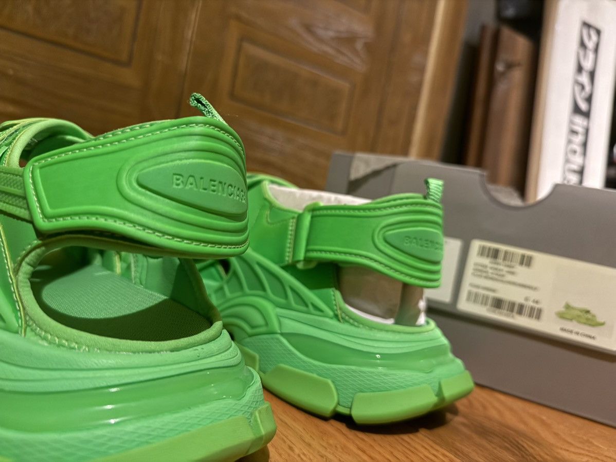 Balenciaga Balenciaga Track Sandal Strap Fluo Green 44 NEW Sandals 🔥 Size US 11 / EU 44 - 6 Thumbnail