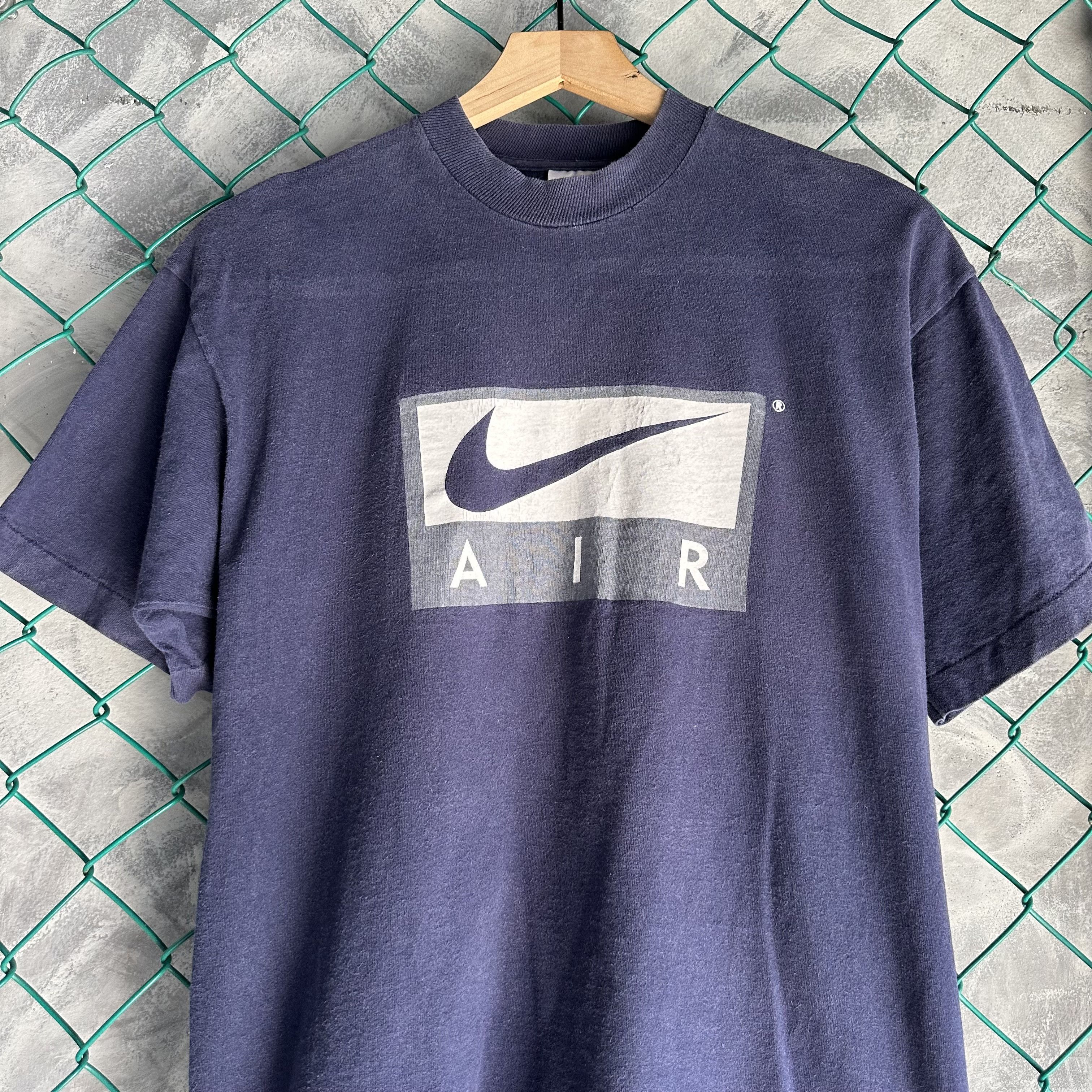 Nike Vintage Nike T Shirt Blue Big Swoosh Single Stitch Bootleg Size US L / EU 52-54 / 3 - 2 Thumbnail