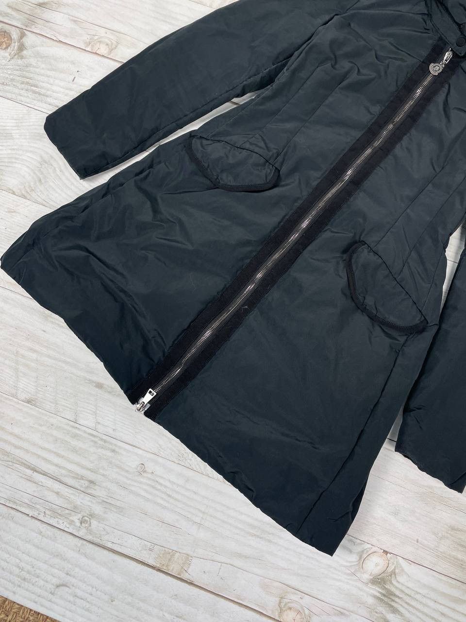 Moncler Moncler Saissac Guibbotto Down Jacket Coat Black Woman Size XS / US 0-2 / IT 36-38 - 2 Thumbnail
