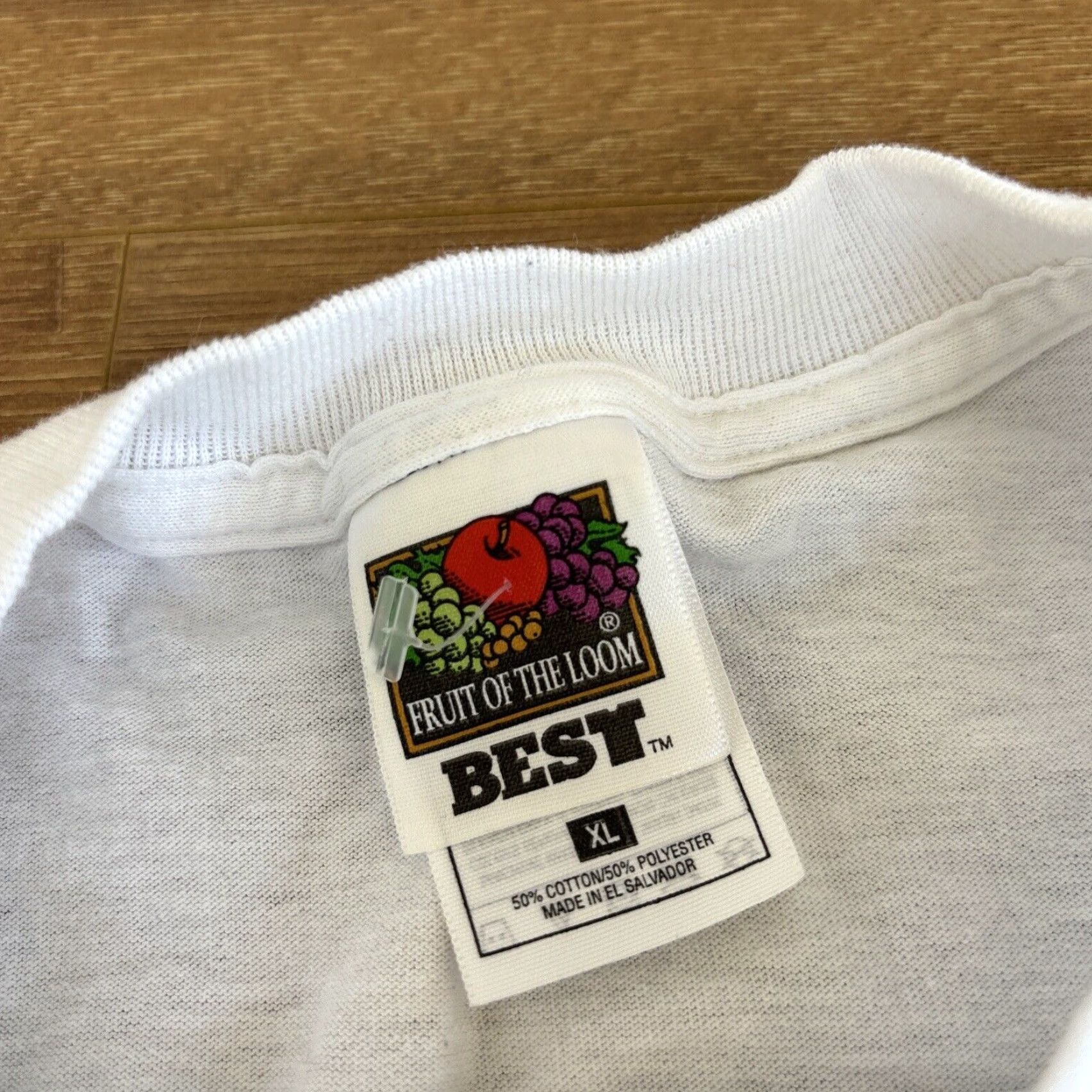 Fruit Of The Loom VINTAGE Twister Movie Eldora Iowa Movie Premiere Film Promo Tshirt Mens XL 1996 White Graphic Tee Size US XL / EU 56 / 4 - 3 Thumbnail