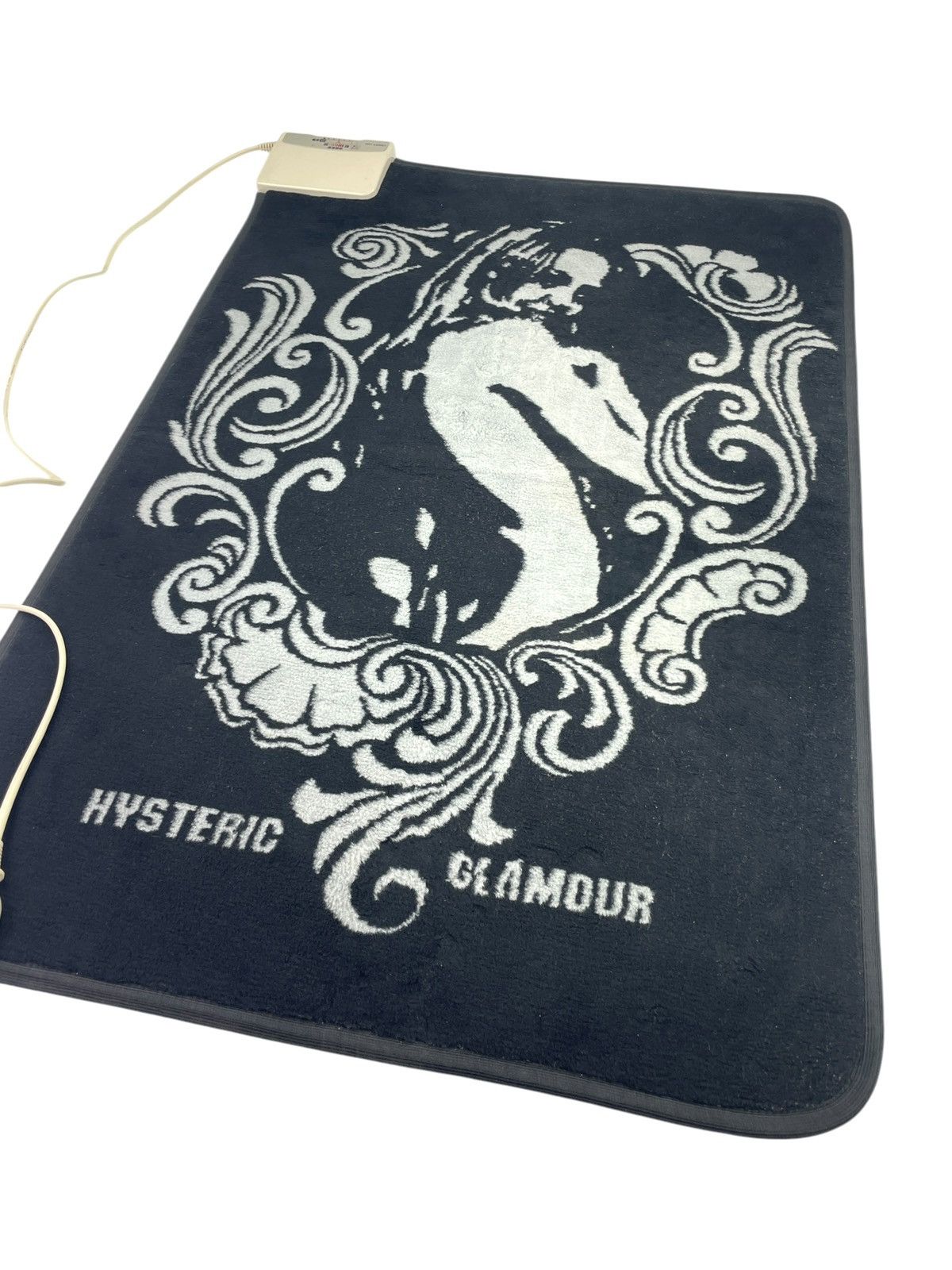 Hysteric Glamour Heated Carpet Rug Size ONE SIZE - 5 Thumbnail