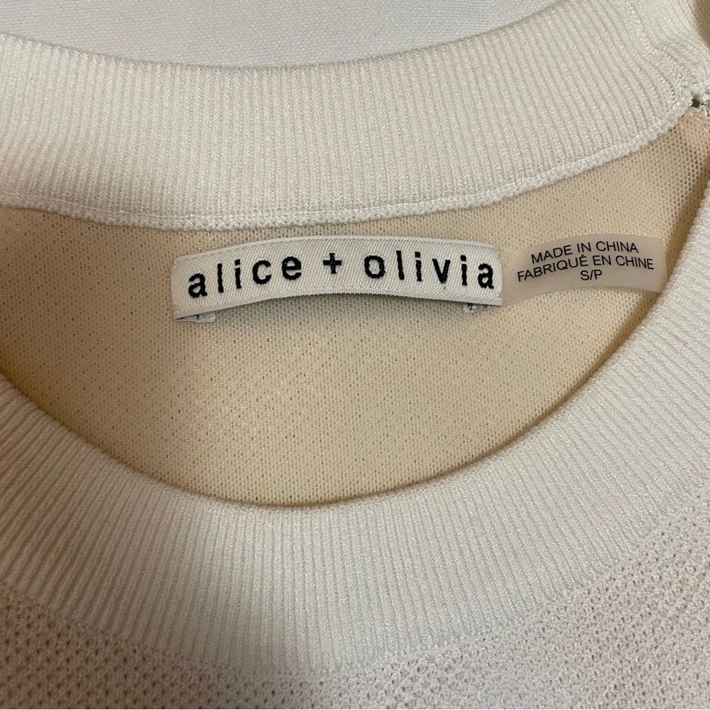 Alice + Olivia Alice + Olivia Blake Lace-Sleeve Ivory Dress Size S Size S / US 4 / IT 40 - 7 Thumbnail
