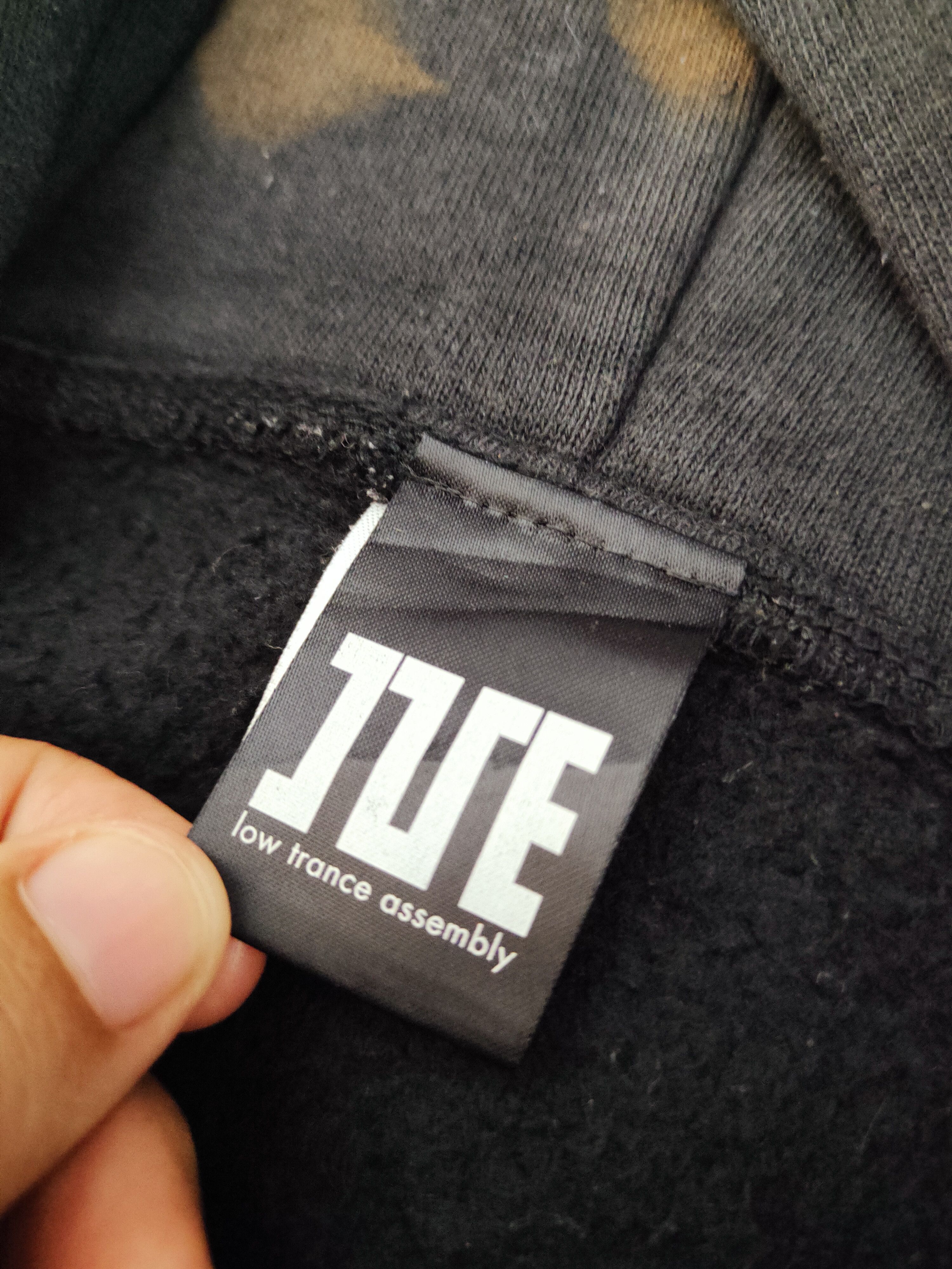 Japanese Brand × Vintage Vintage JUE Black Faded Hoodie Sweaters Size US L / EU 52-54 / 3 - 14 Thumbnail