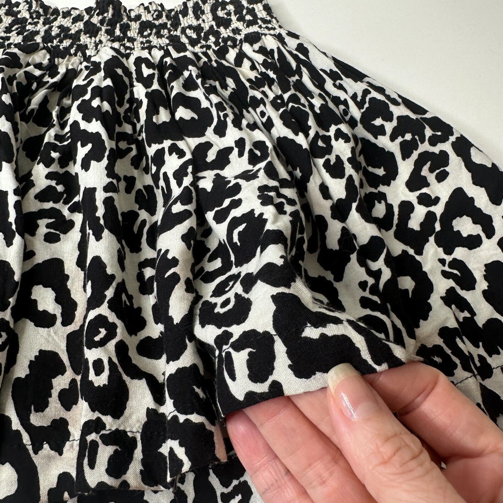 H&M H&M Divided Leopard Cream Black Ruffled Mini Skirt 4 Size 27" / US 4 / IT 40 - 3 Thumbnail