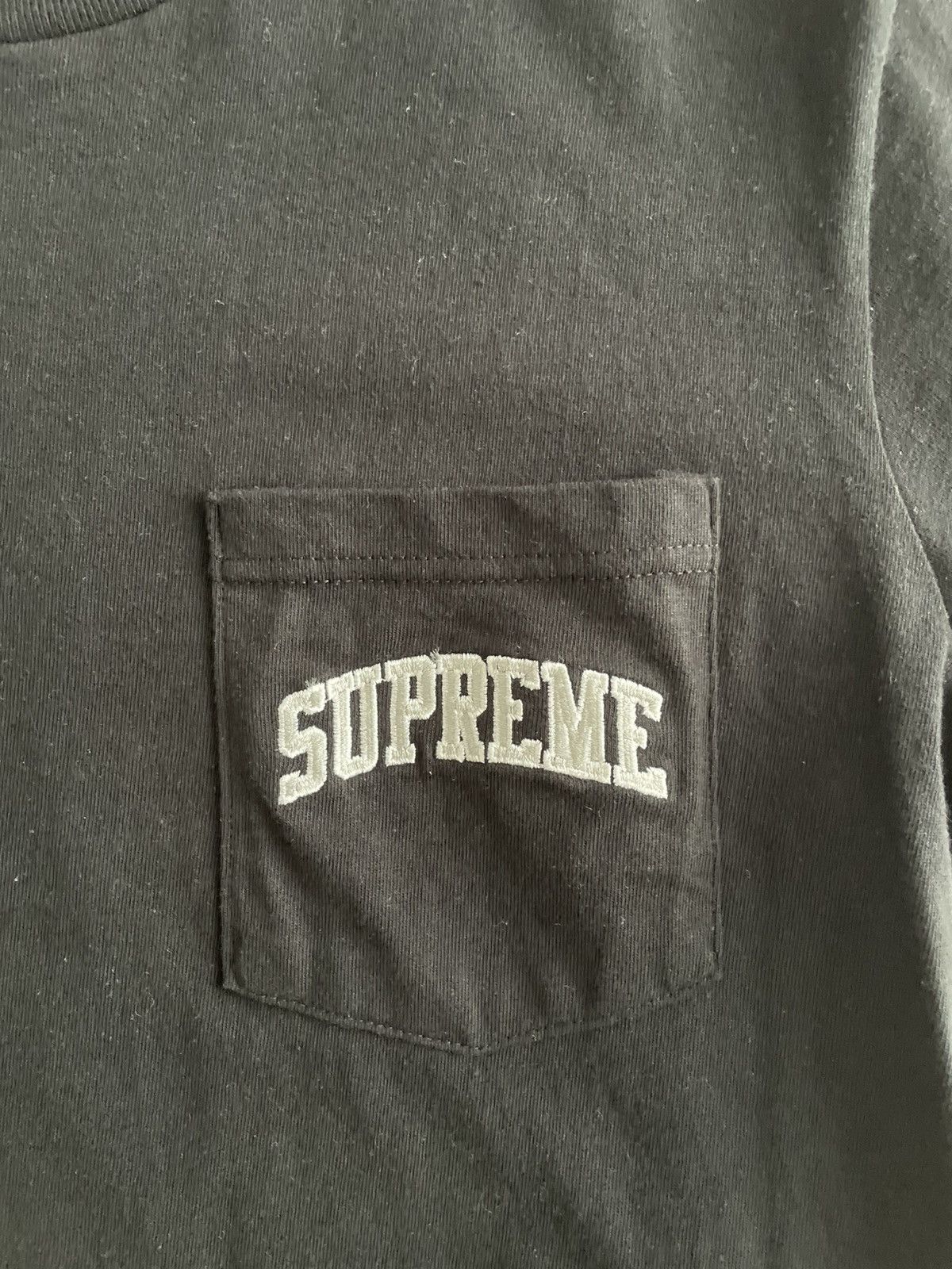 October's Very Own Supreme Raiders Size US M / EU 48-50 / 2 - 3 Thumbnail