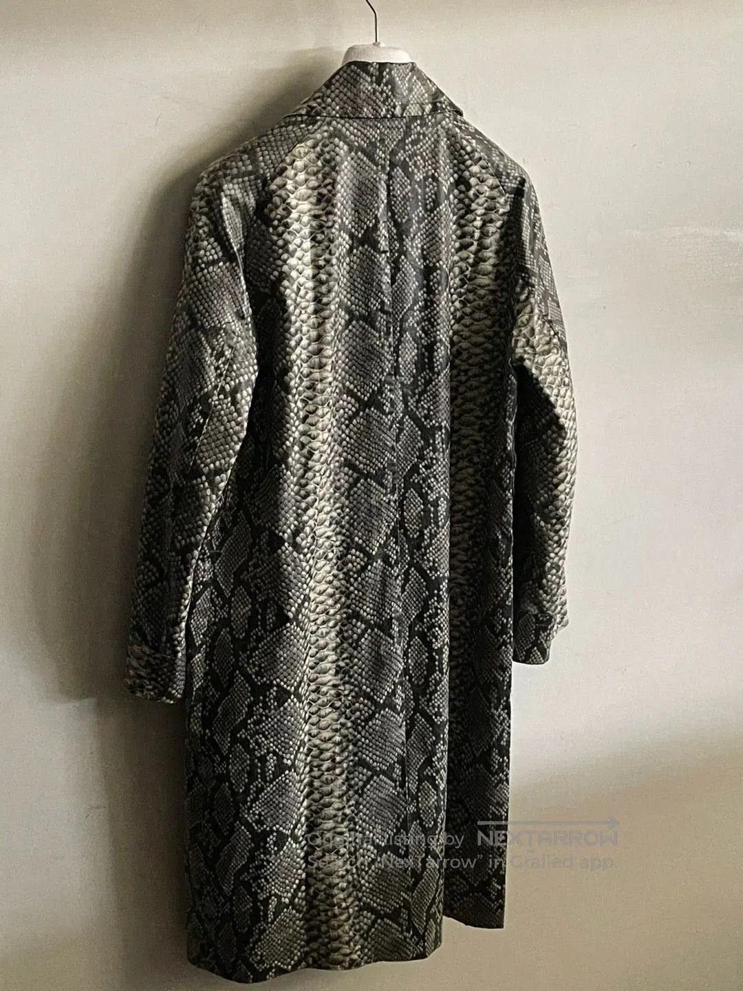 Dries Van Noten drapes snake skin coat by dries van noten. Size S / US 4 / IT 40 - 4 Thumbnail