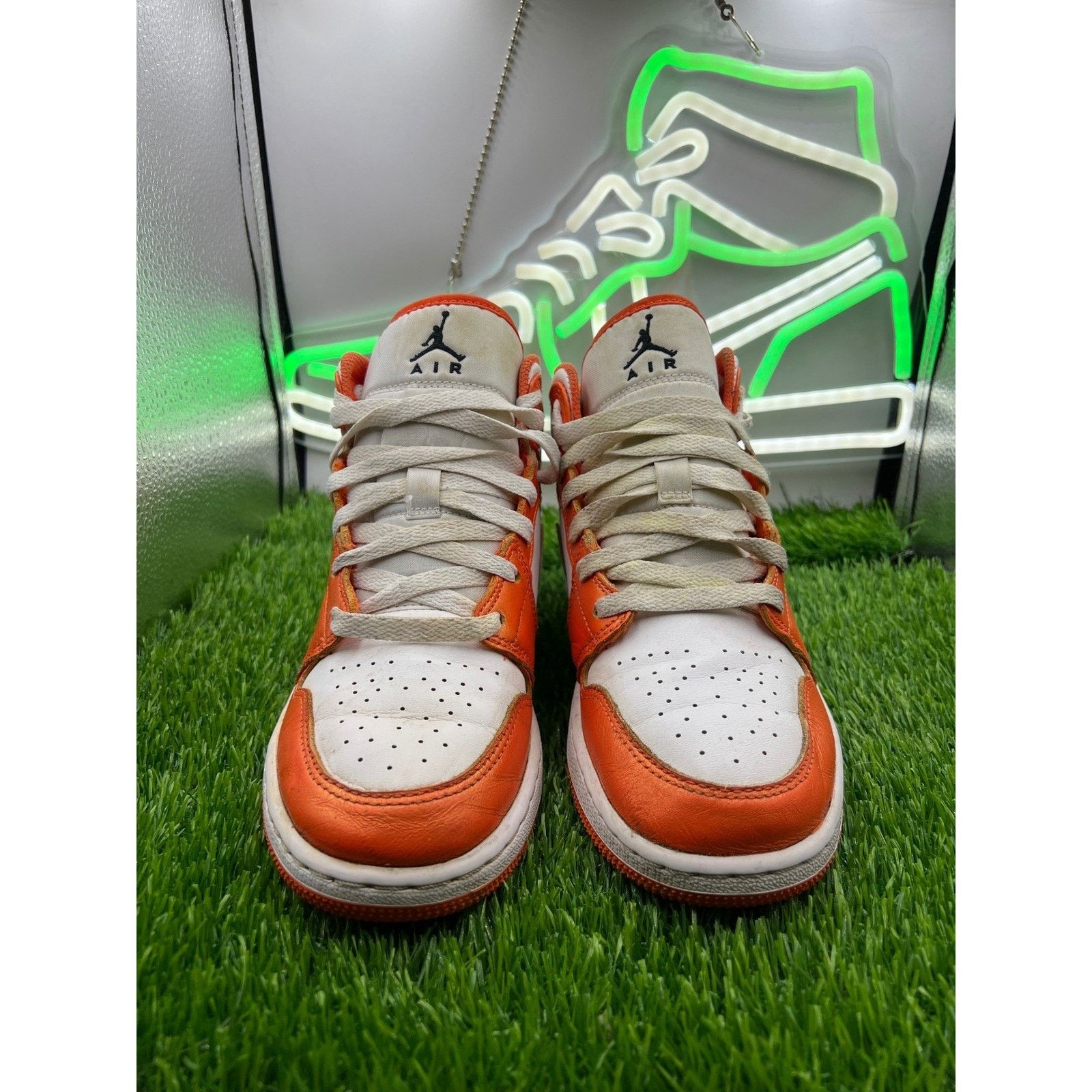 Jordan Brand Nike Air Jordan Metallic Orange Shoes Sneakers Men's 5Y W6.5 Size US 5 / EU 37 - 2 Thumbnail