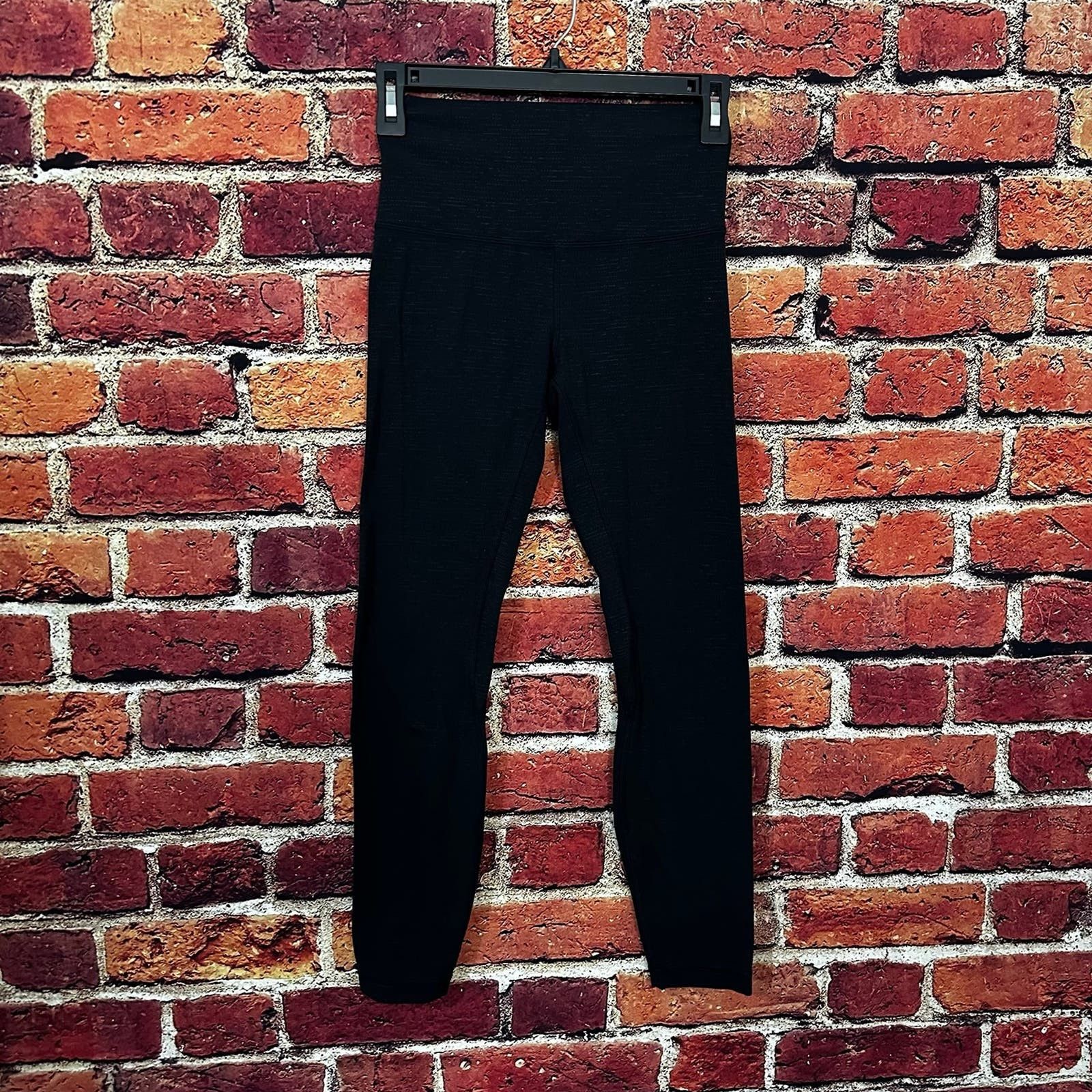 Lululemon lululemon leggings size 4 Size 27" / US 4 / IT 40 - 1 Thumbnail