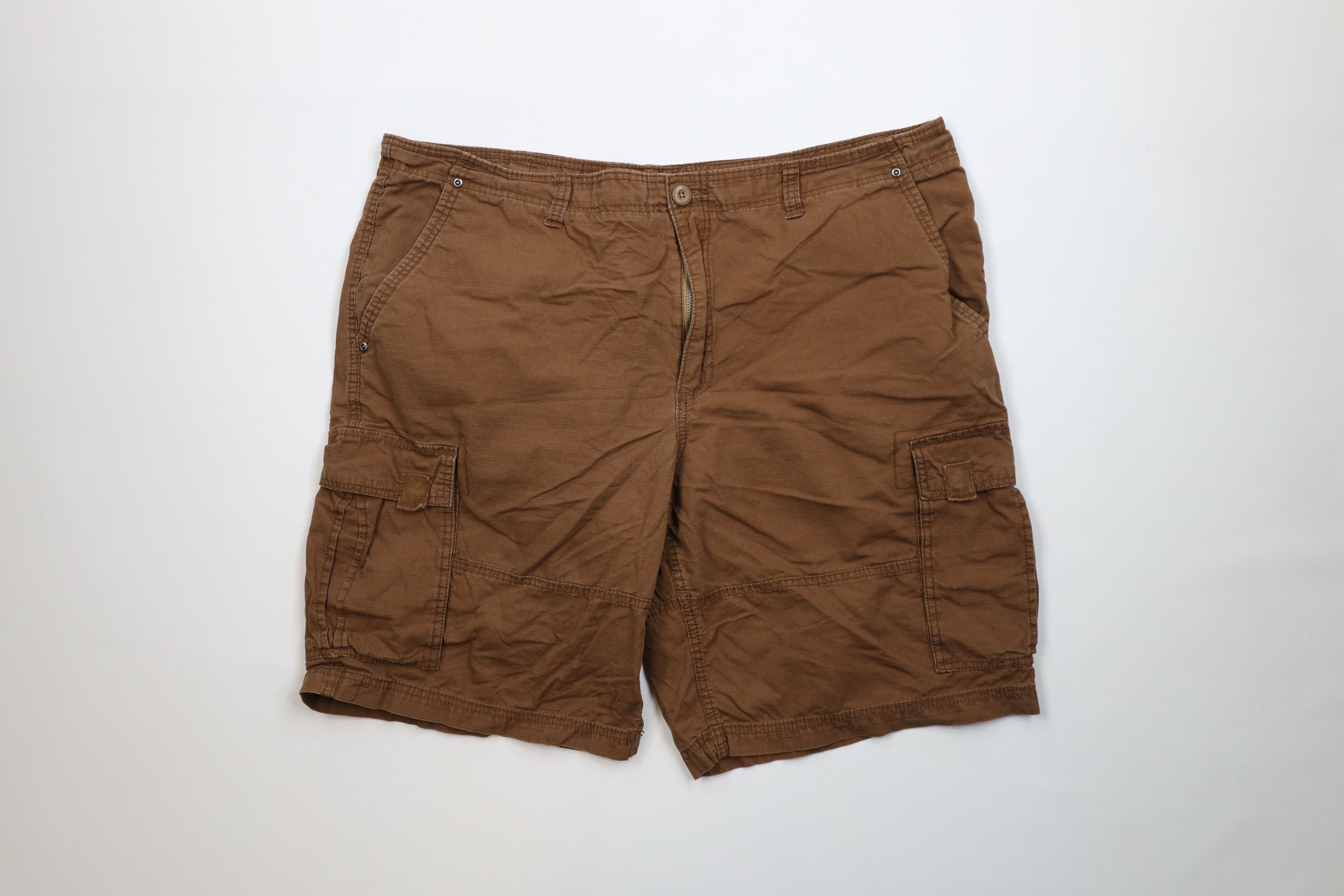 Ocean Pacific Vintage Ocean Pacific OP Surfing Ripstop Cargo Shorts Brown Size US 42 / EU 58 - 1 Thumbnail