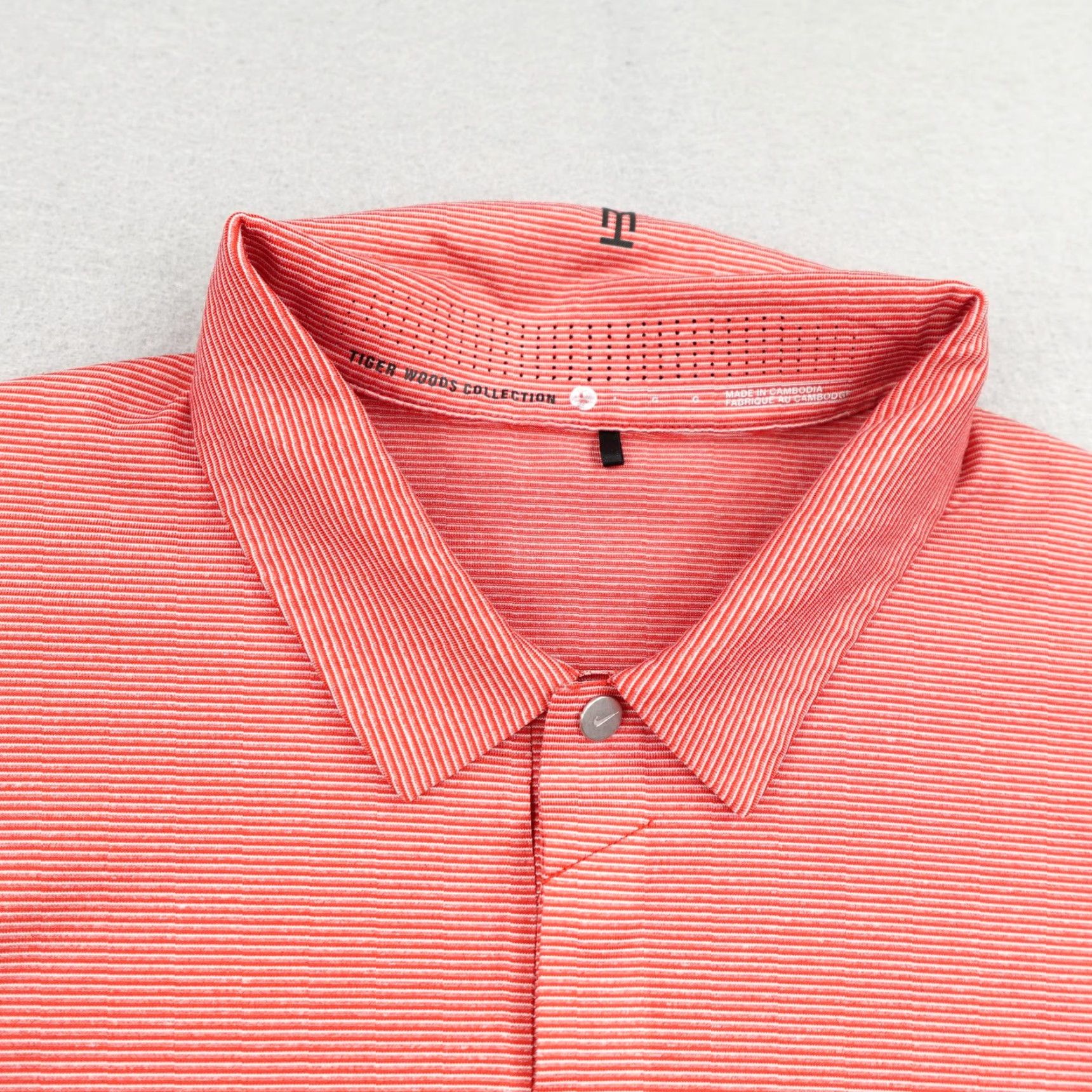 Nike Nike Tiger Woods Collection Polo Shirt Mens Large Red White Stripe Dri-FIT Golf Size US L / EU 52-54 / 3 - 2 Thumbnail