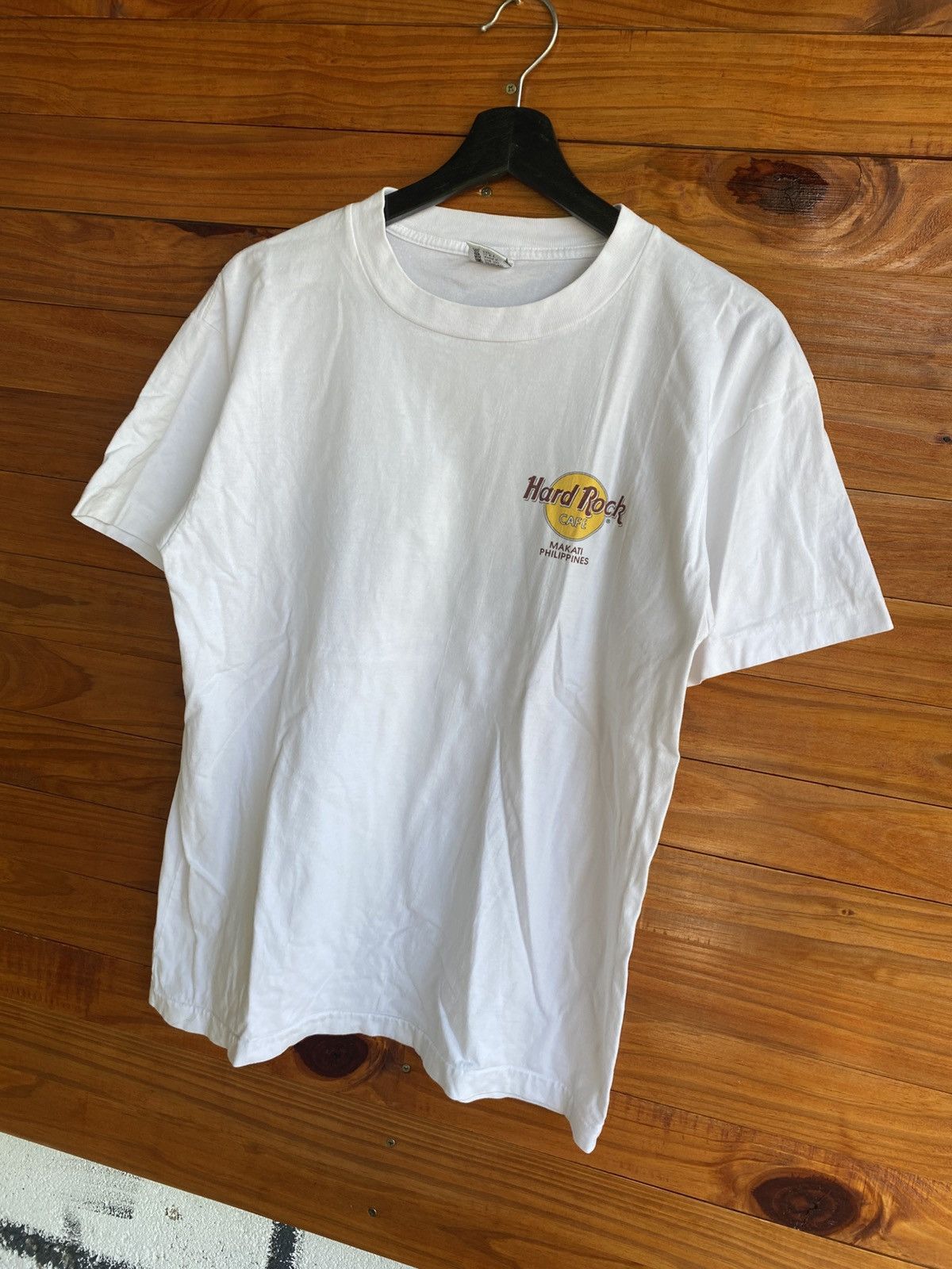 Hard Rock Cafe Vintage Hard Rock Cafe Makati Philippines T-Shirt 1990s Whit Size US M / EU 48-50 / 2 - 10 Thumbnail
