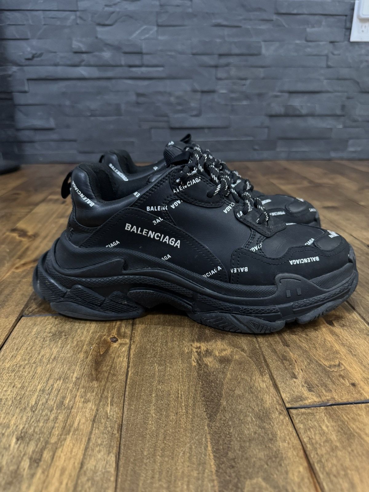 Outfit Triple S Mens Marex S Sneakers Balenciaga Sale Triple S 37 