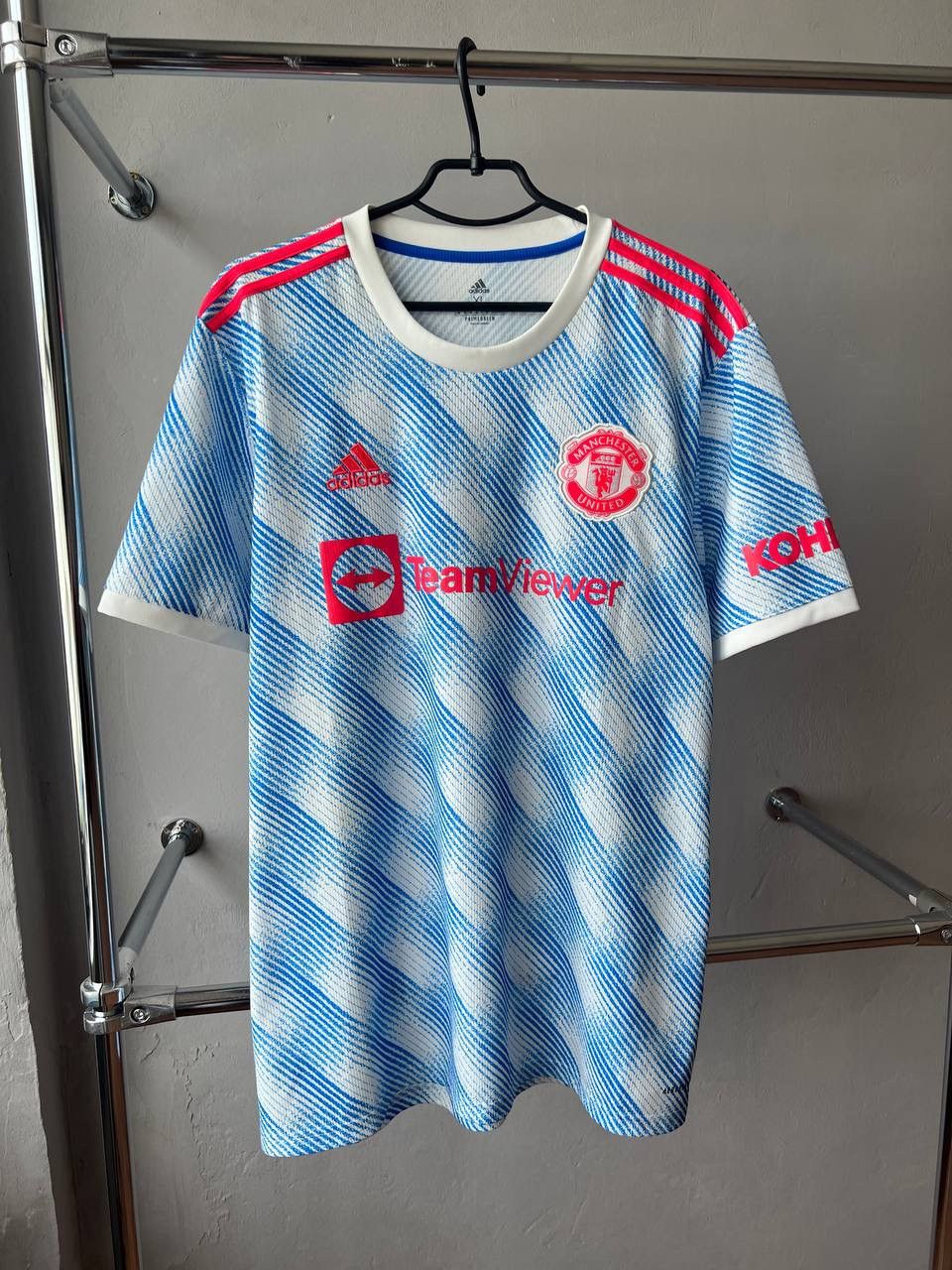Adidas 2022 MANCHESTER UNITED AWAY SOCCER JERSEY FOOTBALL SHIRT XL Size US XL / EU 56 / 4 - 3 Thumbnail