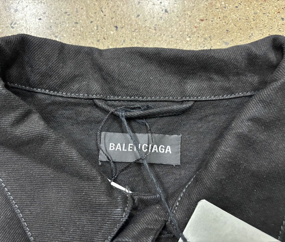 Balenciaga Balenciaga Diamond logo Denim Jacket Size US L / EU 52-54 / 3 - 11 Thumbnail