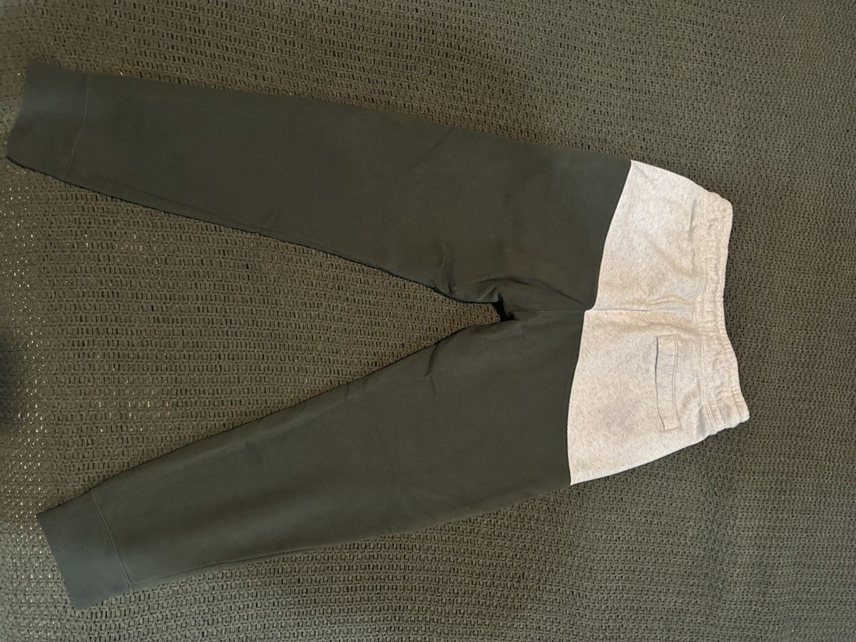 Nike Nike Sweatpants Medium Size US 30 / EU 46 - 2 Thumbnail
