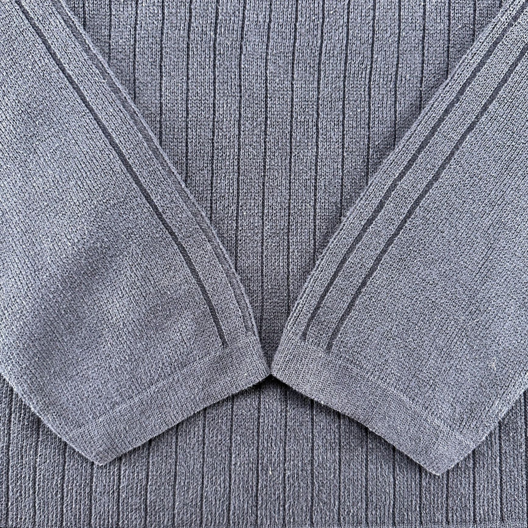 Abercrombie & Fitch VINTAGE Abercrombie & Fitch Sweater Mens L Blue Navy Pullover Cotton Wool Knit V-Neck Ribbed 90s Mens Size US L / EU 52-54 / 3 - 3 Thumbnail