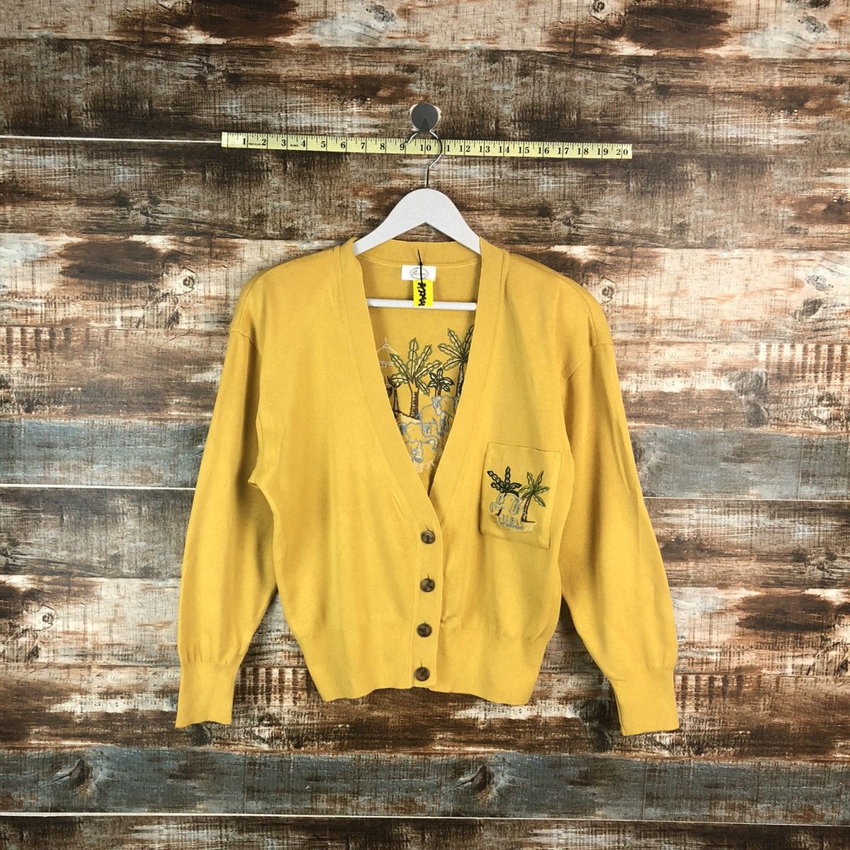 Japanese Brand × Vintage Eljuone elephant Yellow Cardigan Knitwear #A2284 Size M / US 6-8 / IT 42-44 - 1 Thumbnail