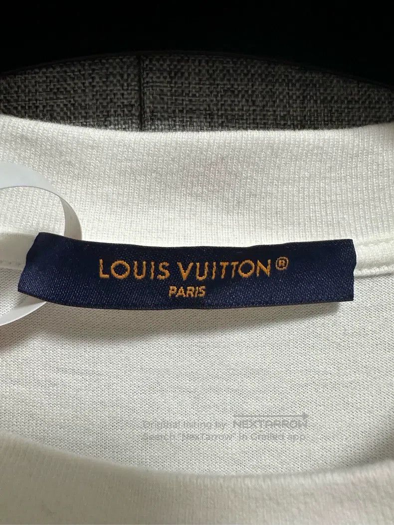 Louis Vuitton Louis Vuitton Jeans Logo Embroidered Crew Neck Short Sleev Size US L / EU 52-54 / 3 - 3 Thumbnail