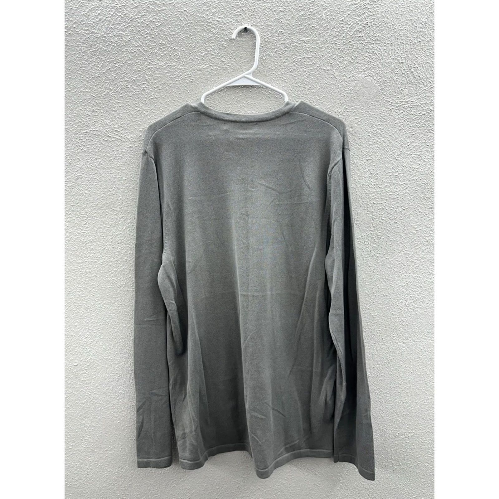 Old Navy Old Navy Mens Sweater Large Gray V-Neck Knit Long Sleeve Pullover Slim Casual Shirt Mens Clothing Size US L / EU 52-54 / 3 - 7 Thumbnail