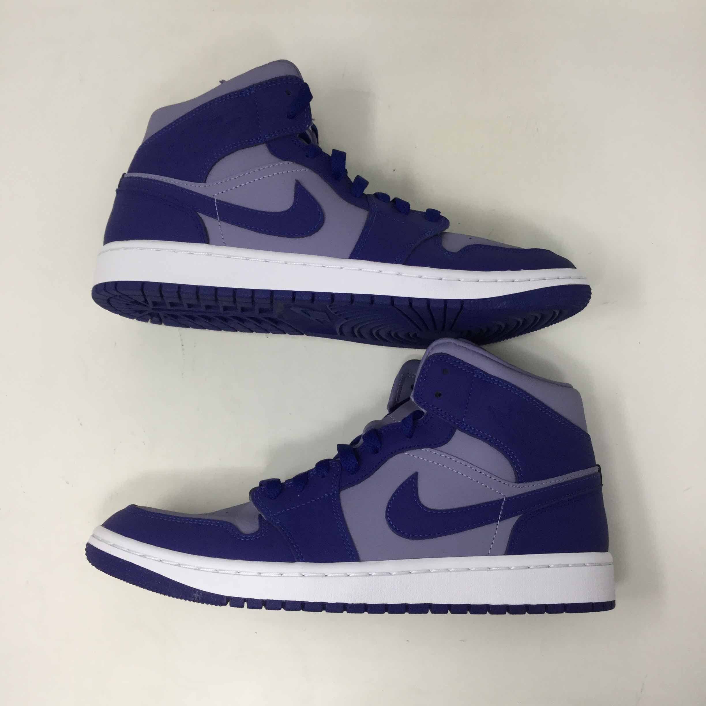 Wmns Air Jordan 1 Mid SE Iron Purple Deep Royal