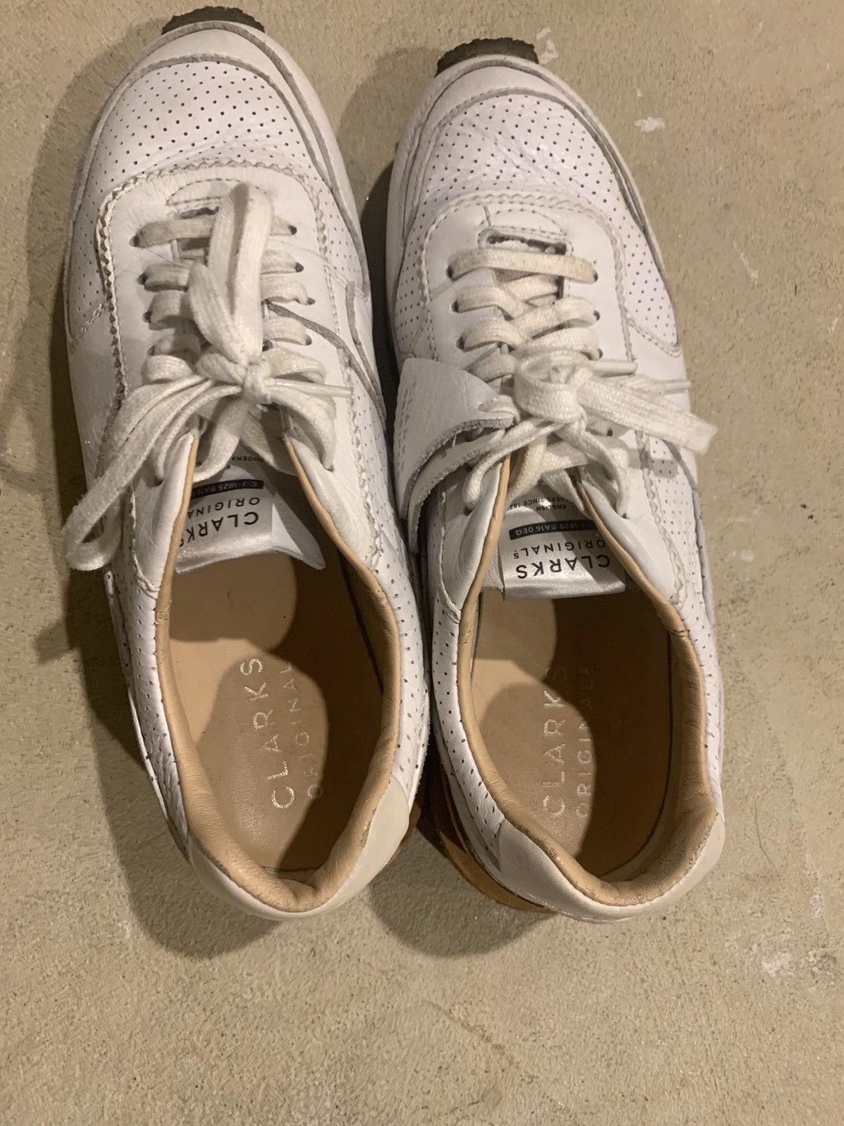 Clarks Clarks Originals Tor Run Sneakers—White Combi Leather Size US 10 / EU 43 - 3 Thumbnail