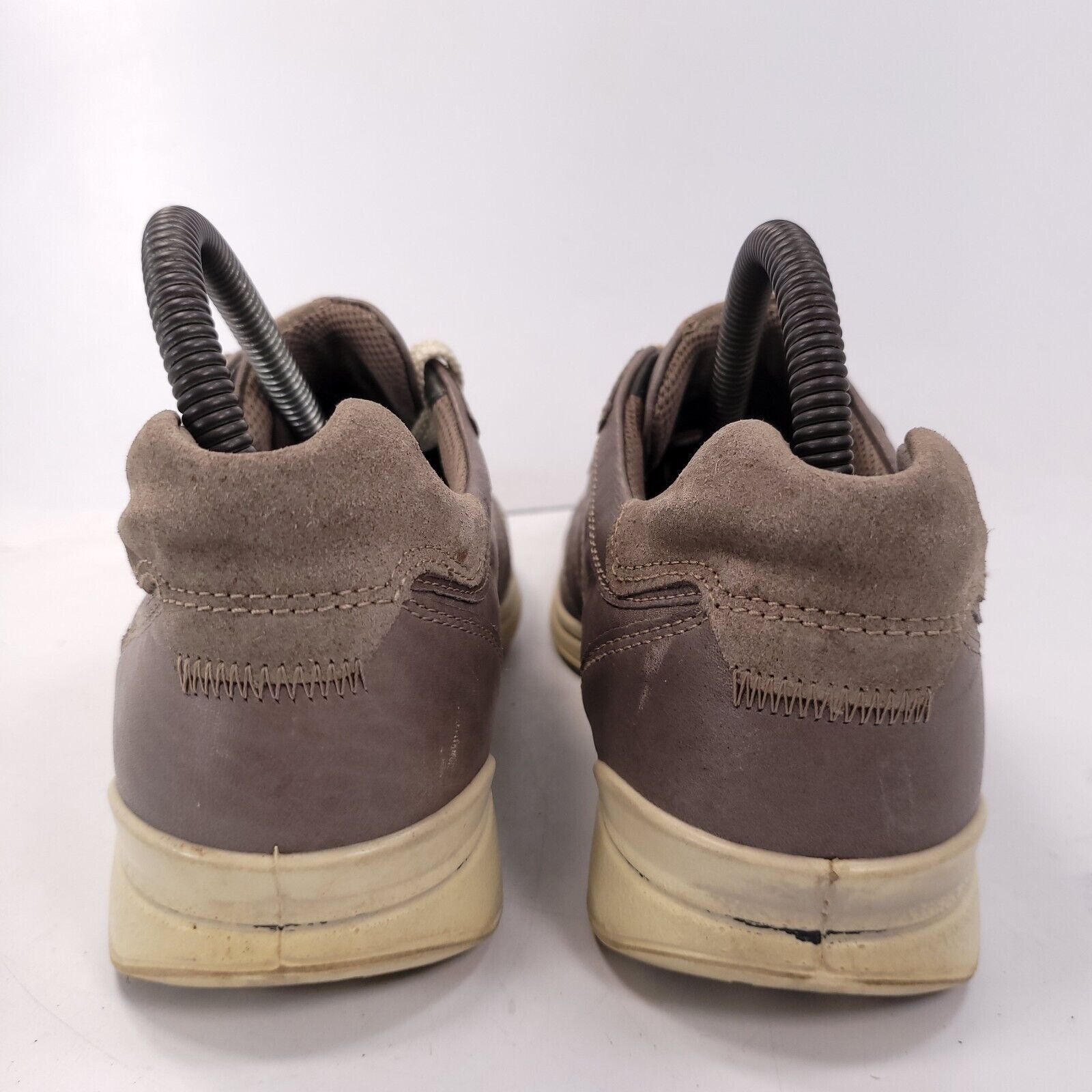 Ecco Ecco Outdoor Sneaker Shoe Womens Size 7.5 38 Brown White Size US 7.5 / IT 37.5 - 3 Thumbnail