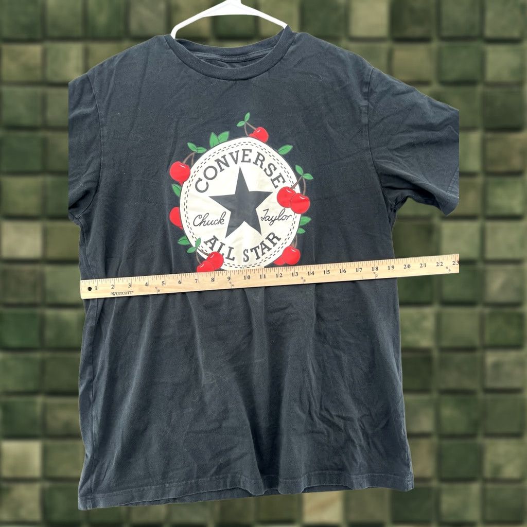 Converse Converse All Star Chuck Taylor Floral Cherries Women's Graphic T-shirt L Size L / US 10 / IT 46 - 1 Thumbnail