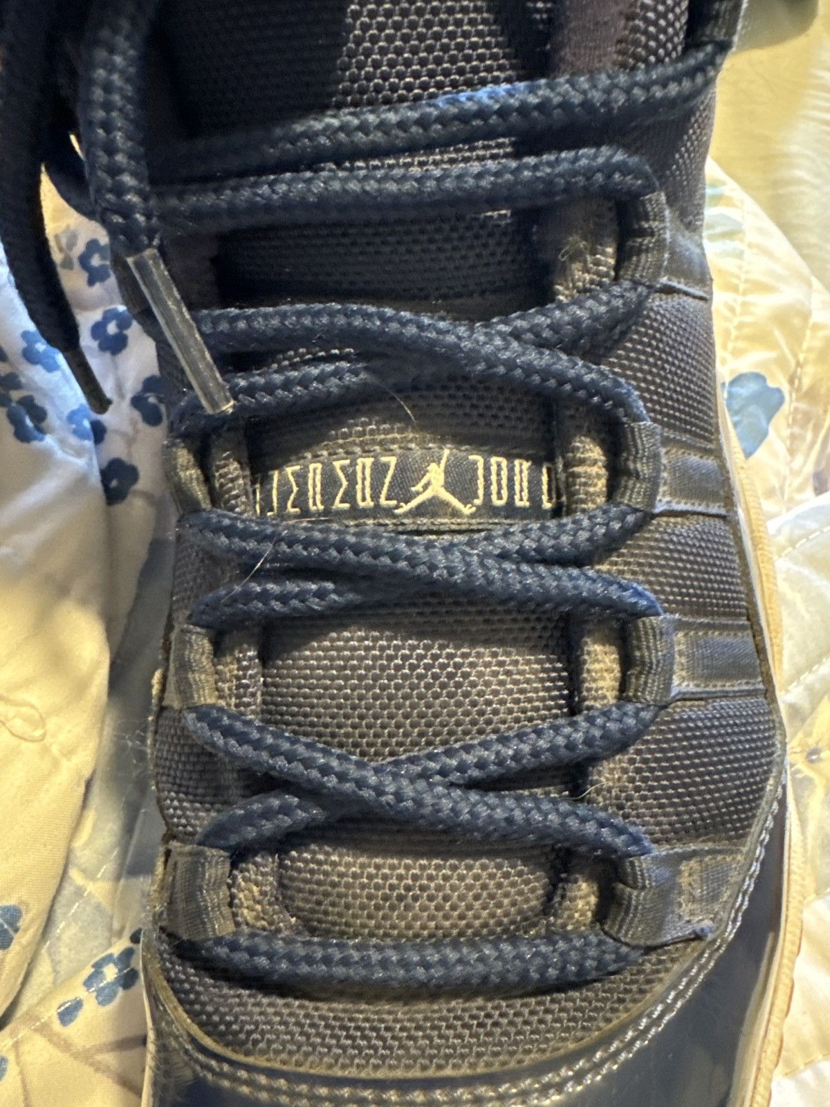 Jordan Brand × Nike Jordan 11 Retro Low Midnight Size US 11 / EU 44 - 2 Thumbnail