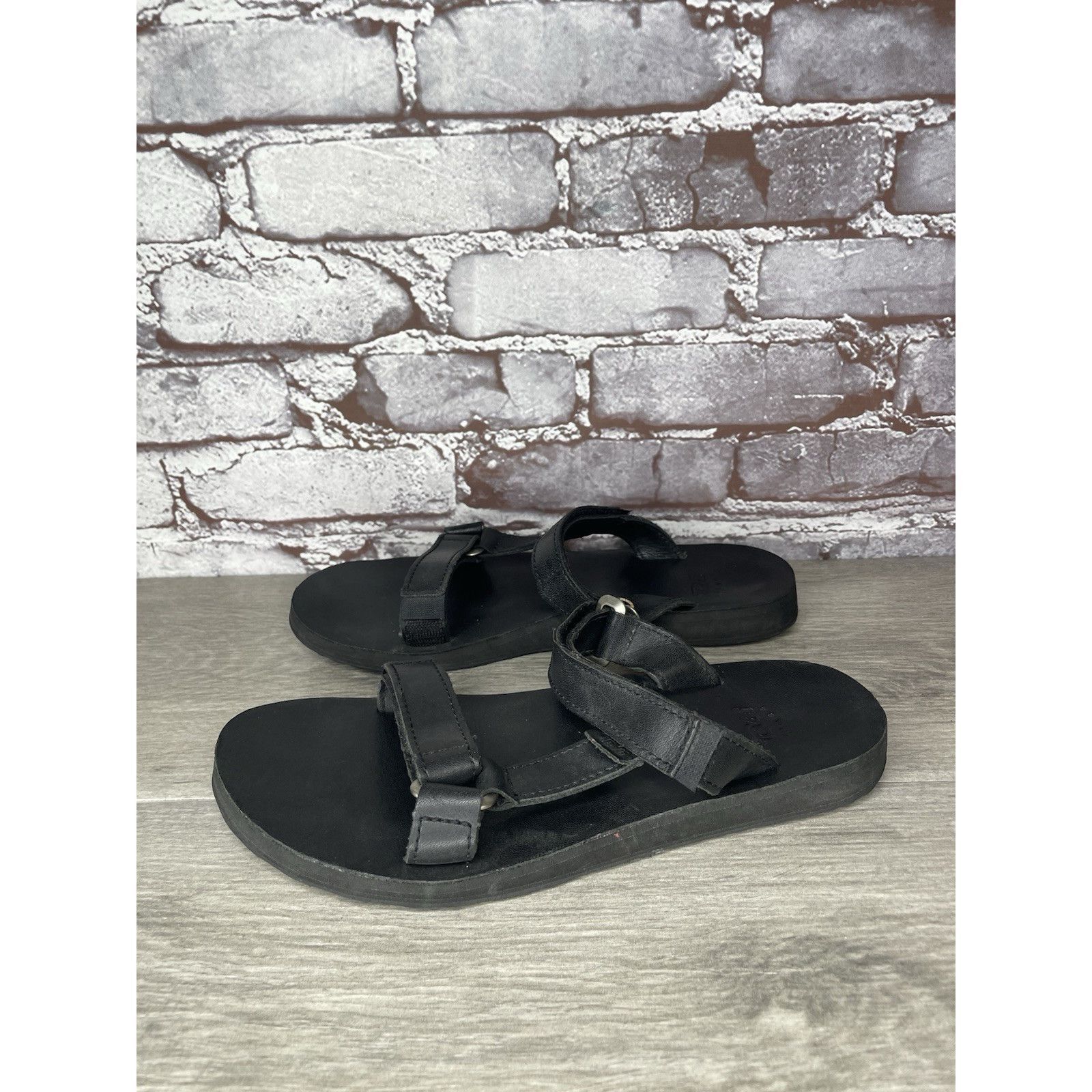 Teva Teva Black Leather Universal Straps Hiking Sandals Women’s S Size US 9 / IT 39 - 20 Thumbnail