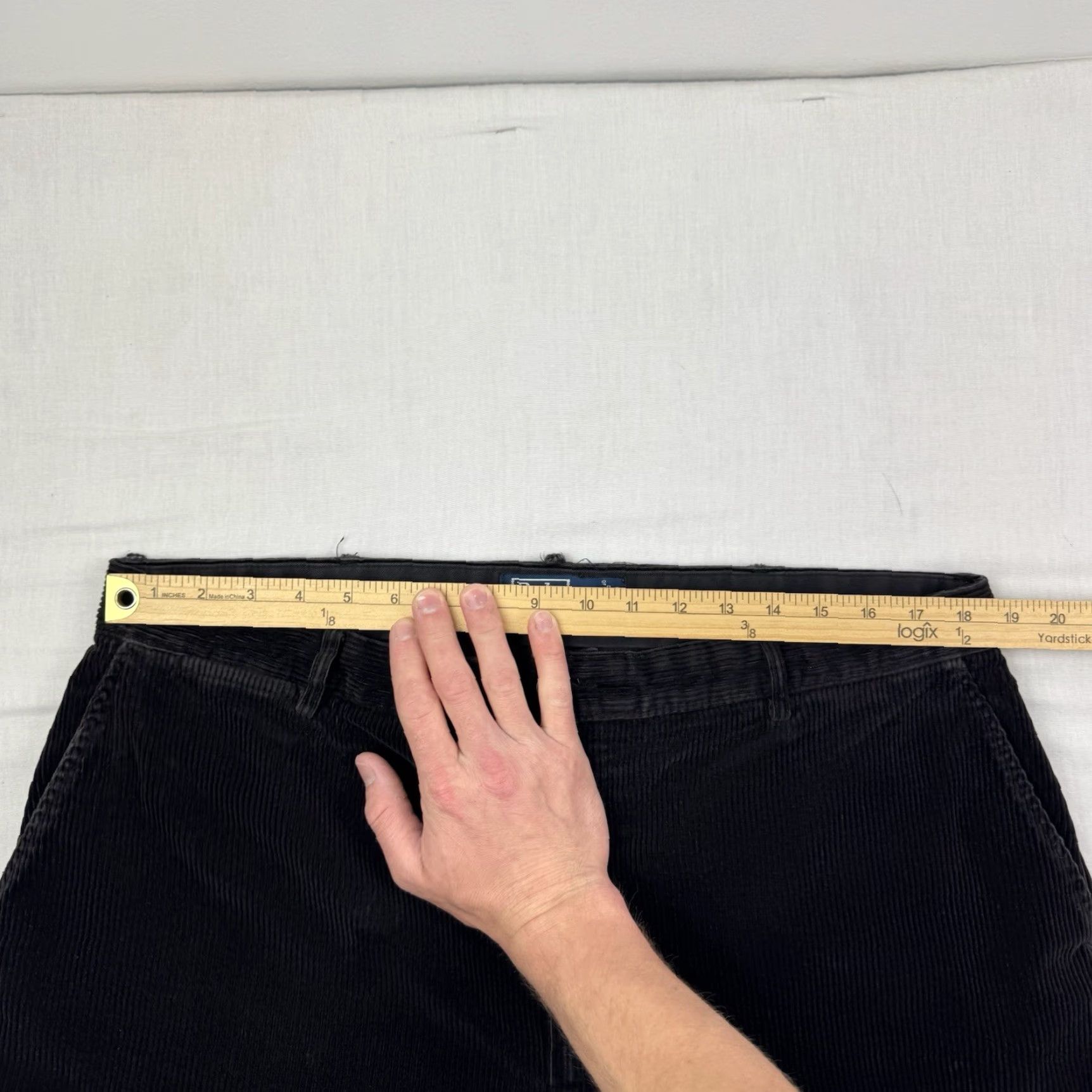 Polo Ralph Lauren VINTAGE Polo Ralph Lauren Corduroy Pants Mens Adult 38x32 Black 90s Polo Ralph Lauren Corduroy Pants Men's 90s Vintage Size US M / EU 48-50 / 2 - 6 Thumbnail
