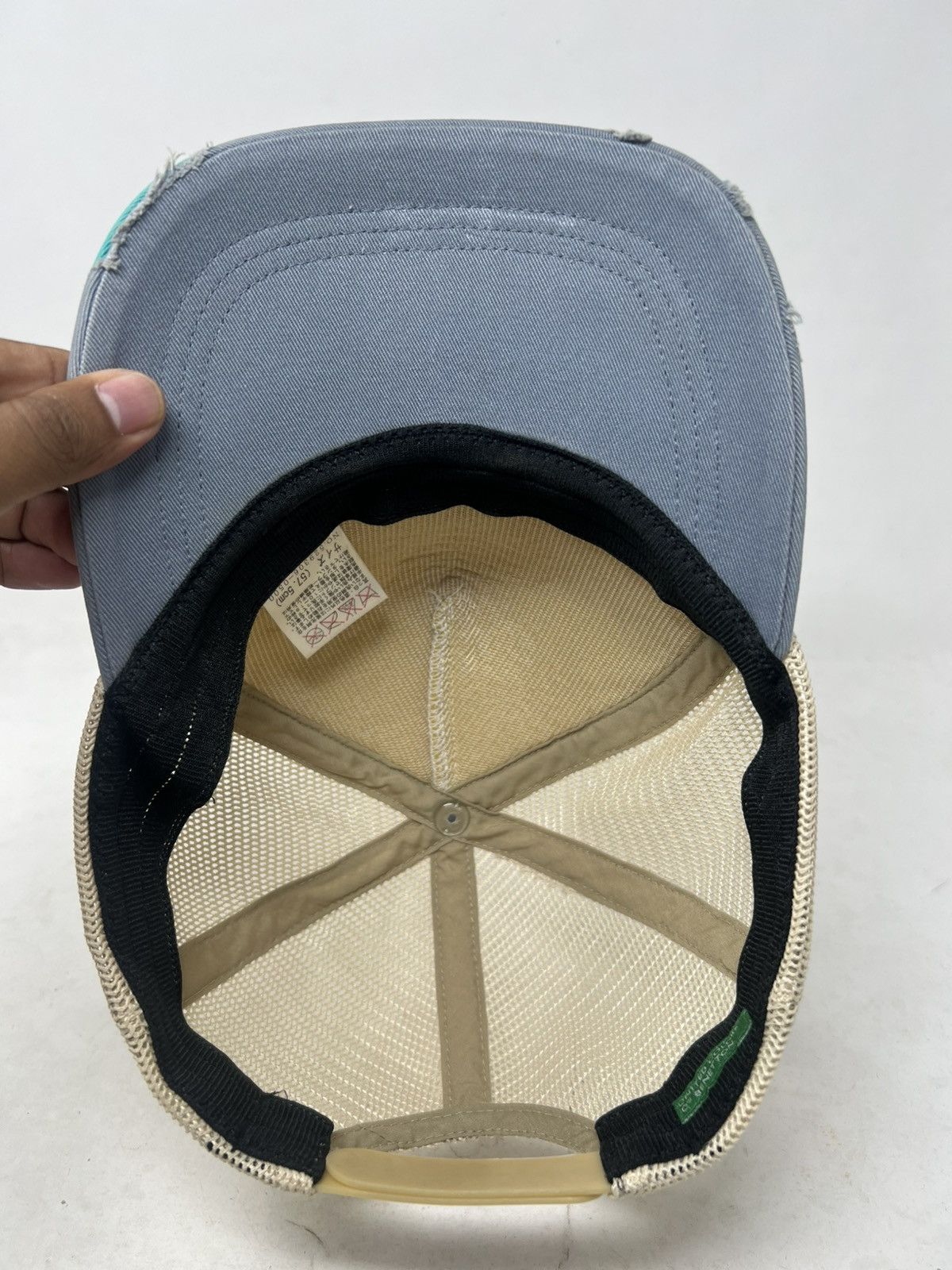 United Colors Of Benetton United Color of Benetton Dotted Distressed Hat Size ONE SIZE - 7 Thumbnail