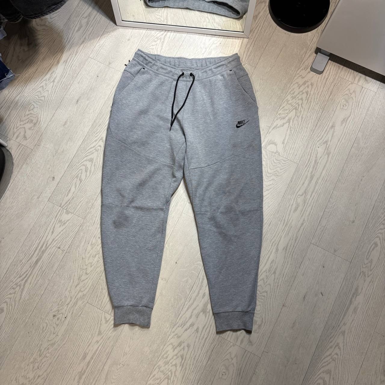 Nike Nike Tech Fleece pants Size:M Size US 32 / EU 48 - 1 Thumbnail
